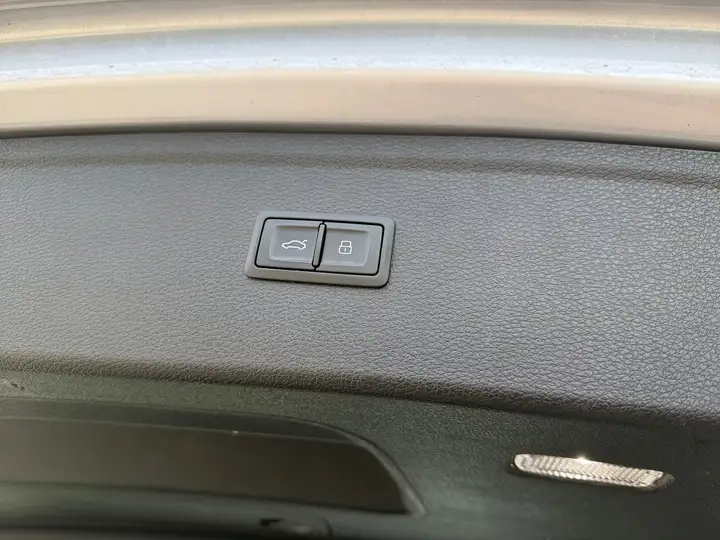 Audi Q5 35 TDI 2.0 163 QUATTRO S TRONIC — photo 19