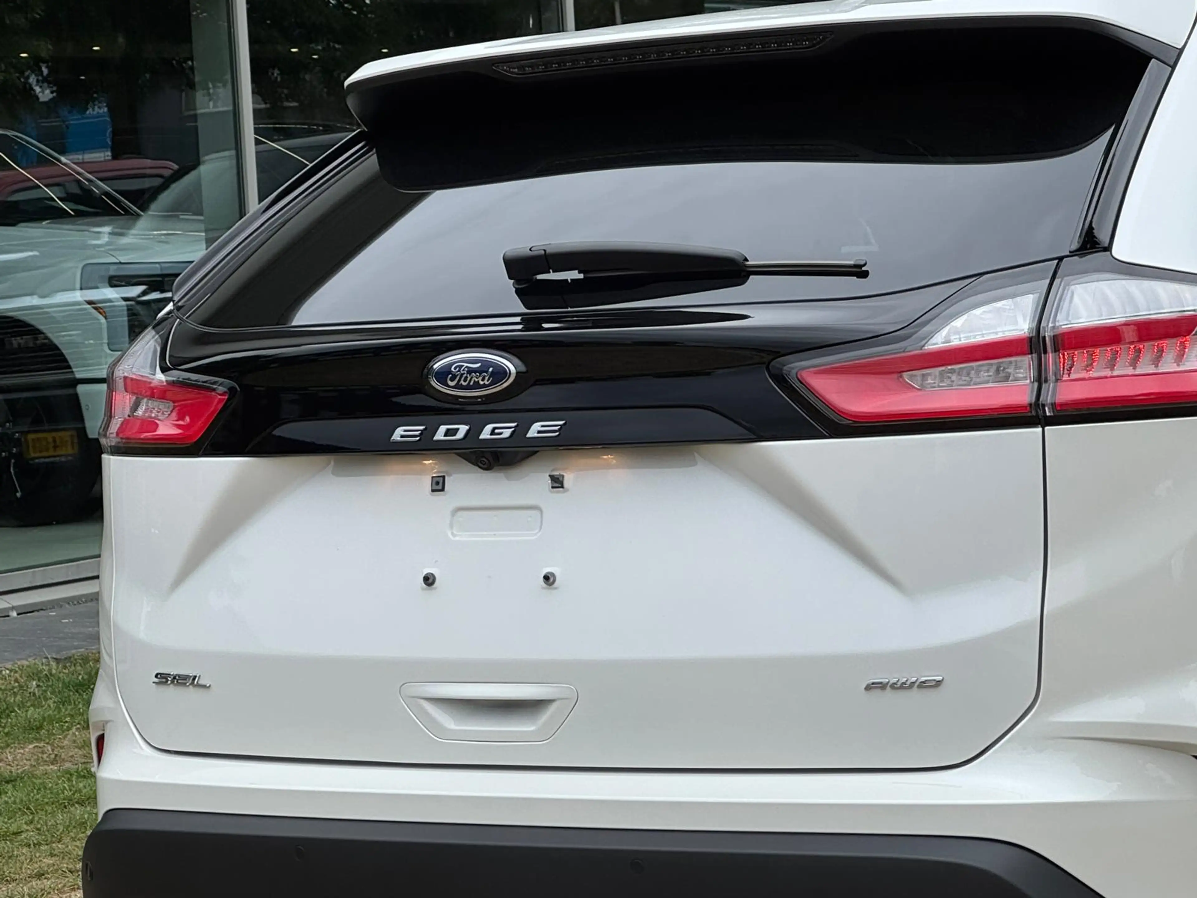 Ford Edge 2.0L SEL AWD Full-Options — photo 6