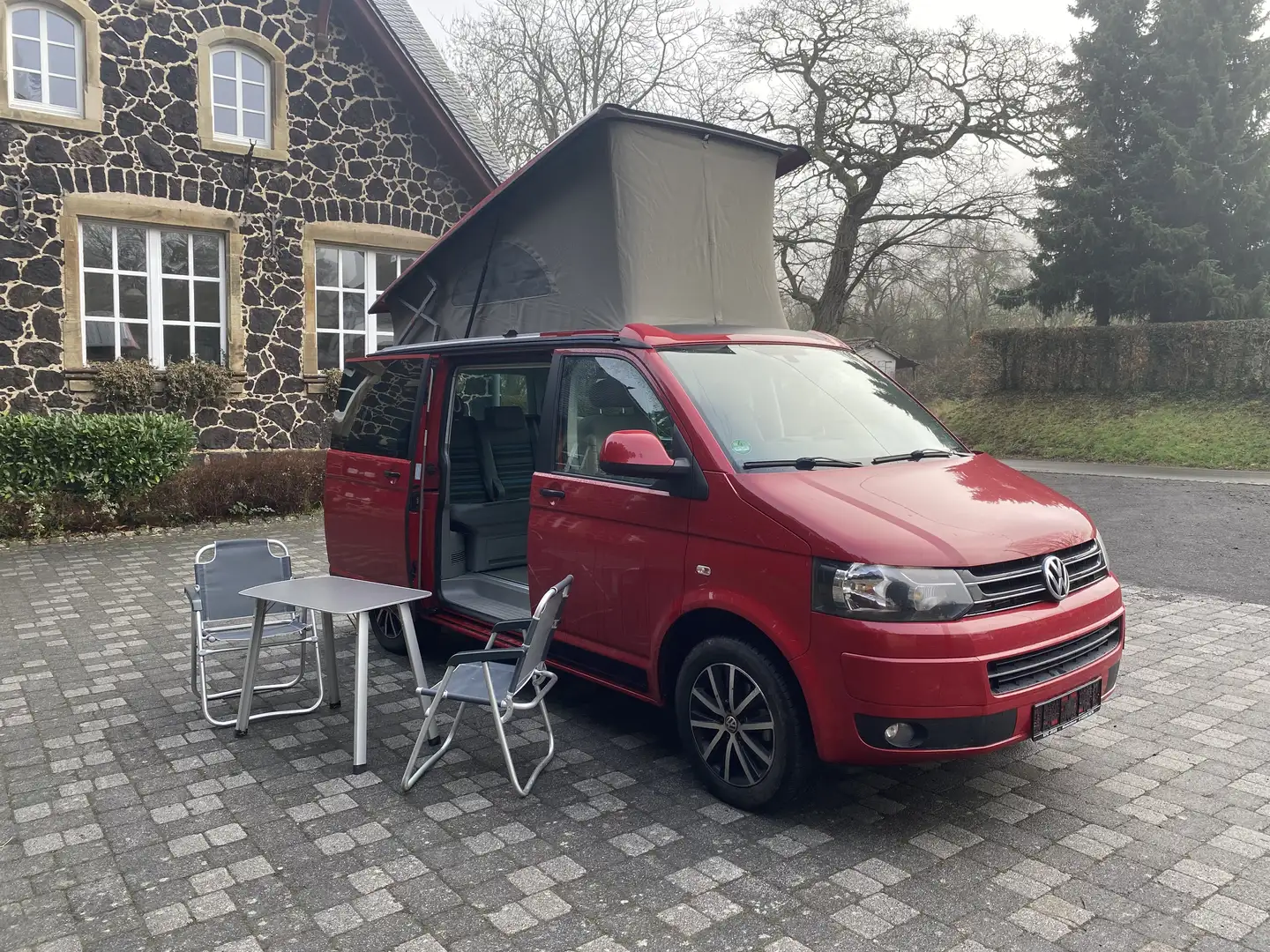 Volkswagen T5 California Beach Rot - 1