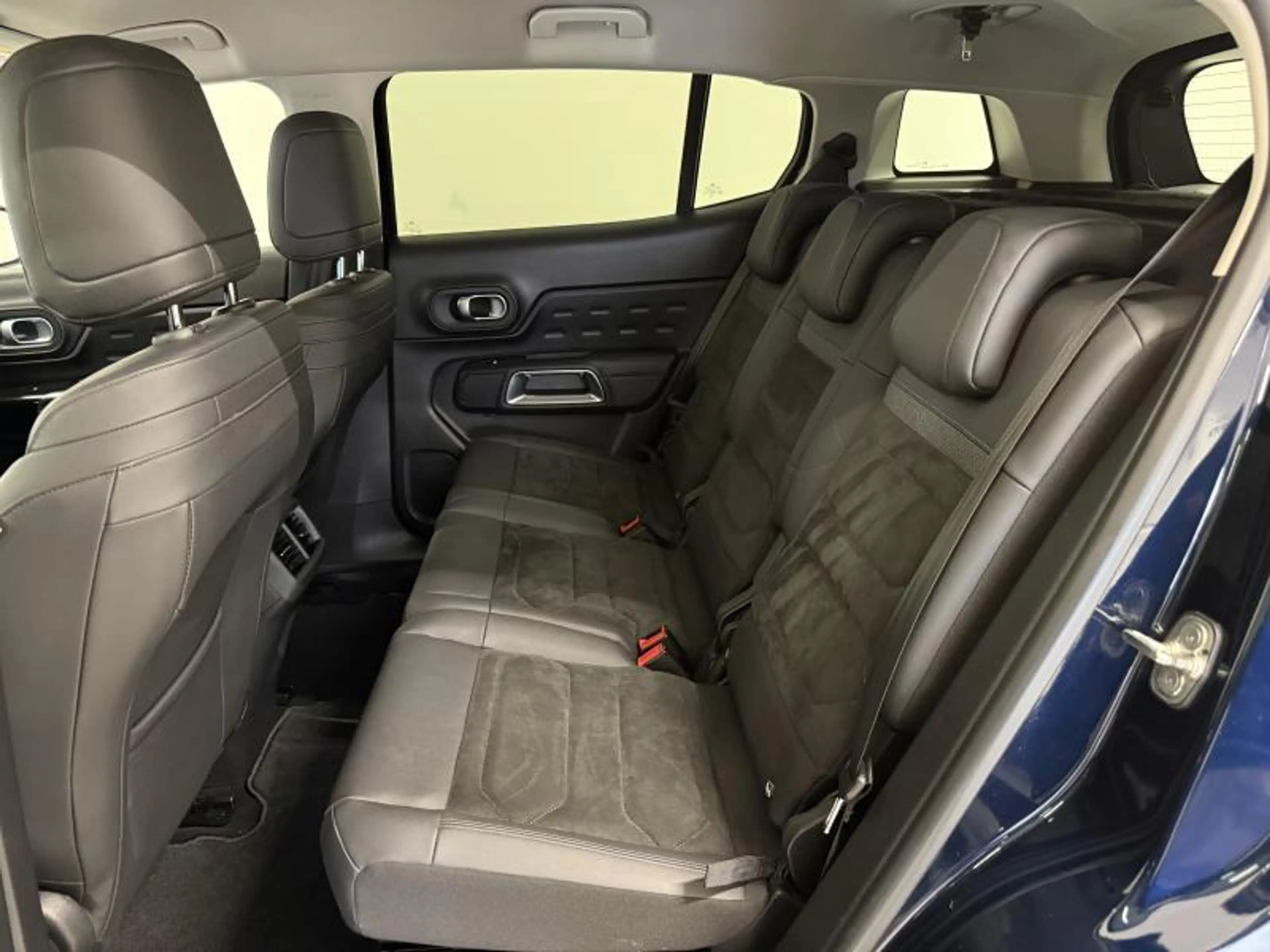 Citroen C5 Aircross Business — photo 11