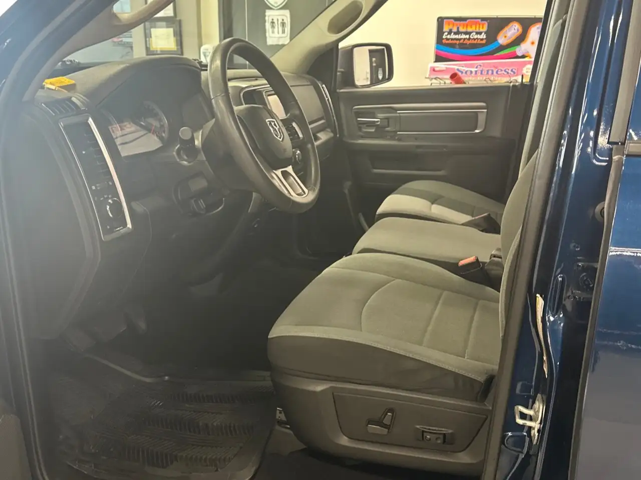 RAM 1500 photo RAM 1500