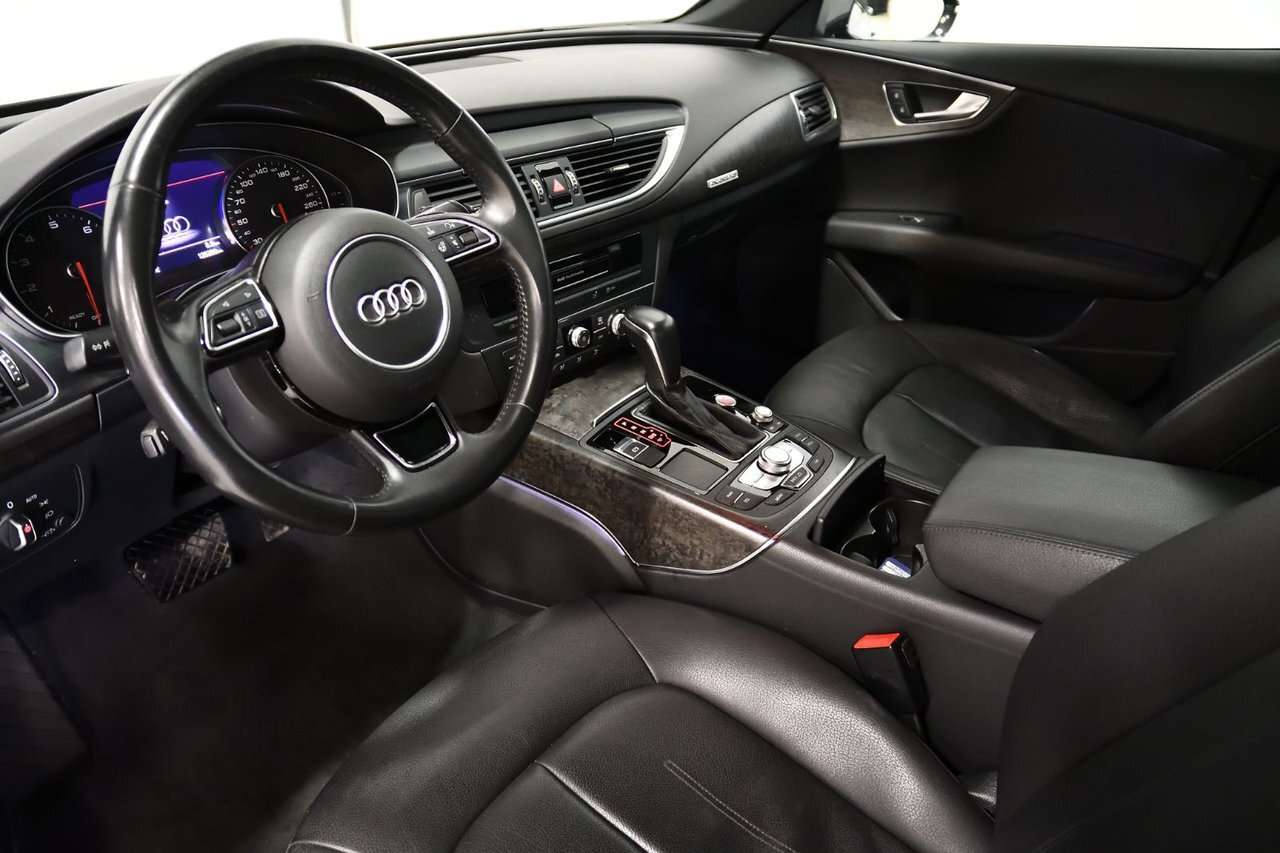 2017 Audi A7 3.0T Progressiv / S-Line / 20 '' / Navigation / Ve — снимка 1