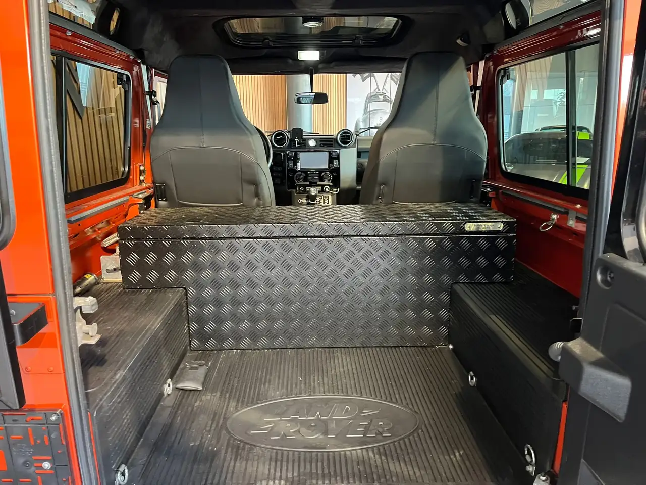 Land Rover Defender 2.2 Turbo - D Adventure lichte vracht - 34000km — foto 7