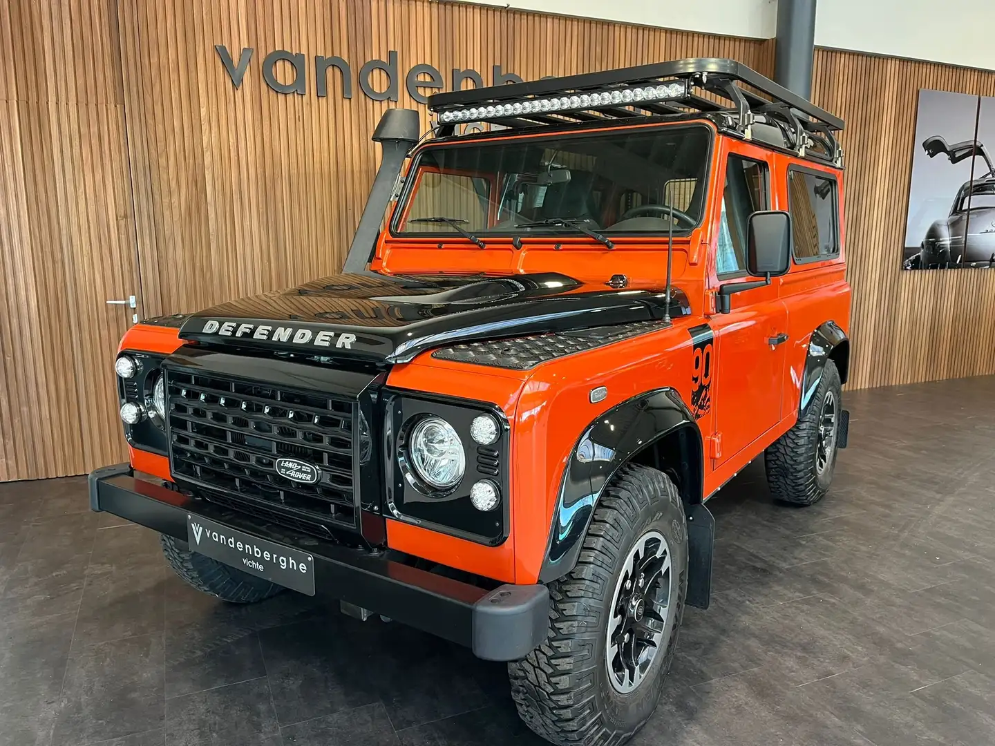Land Rover Defender 2.2 Turbo - D Adventure lichte vracht - 34000km Orange - 1