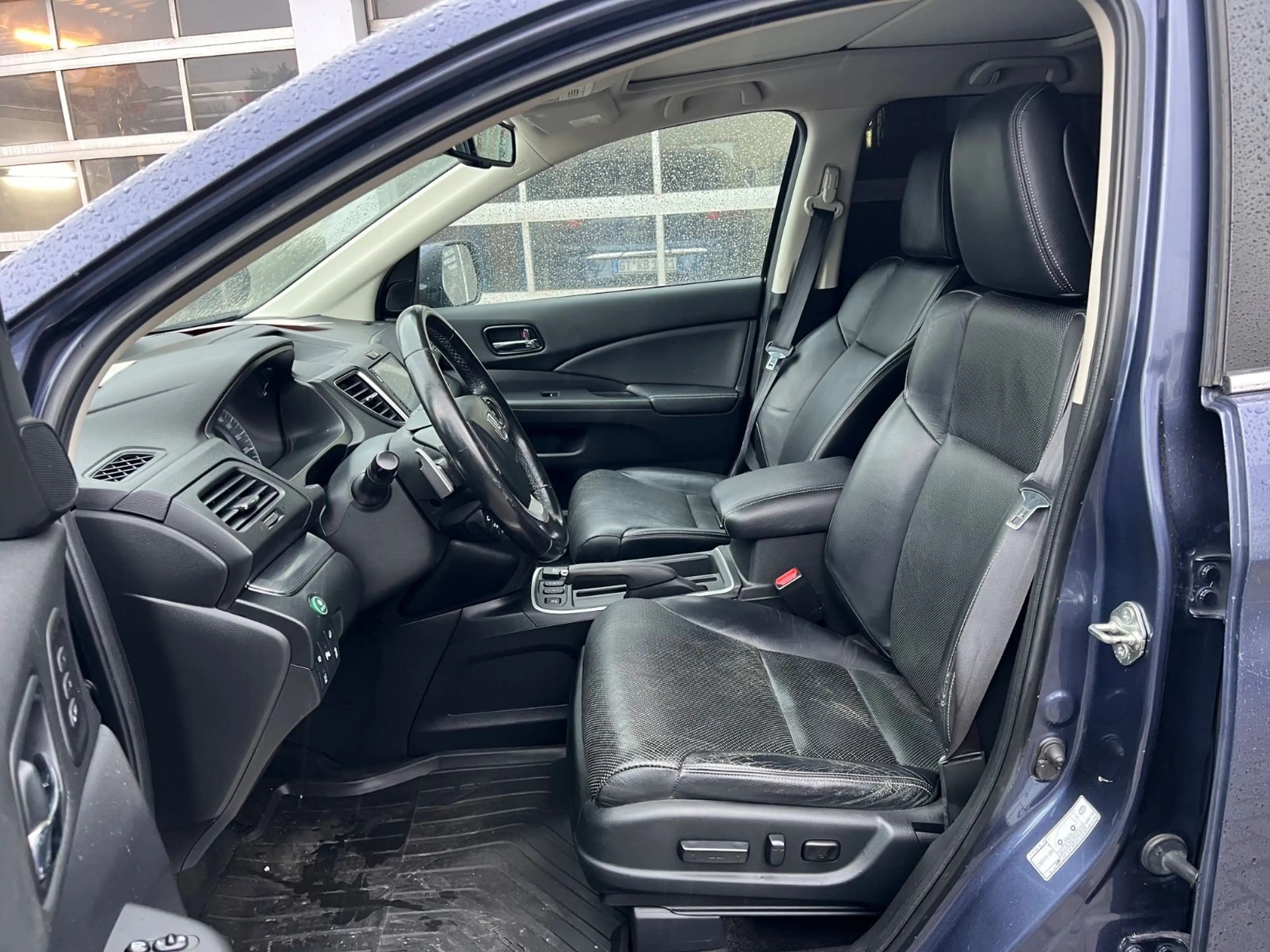 Honda CR-V Executive 4WD — photo 8