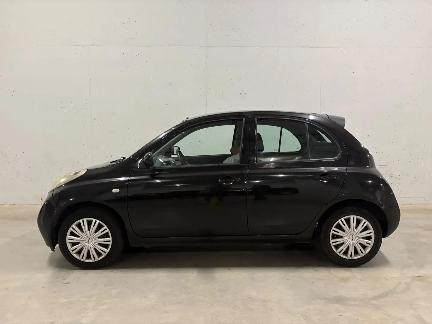 Nissan Micra 1.4 Tekna 5drs. Airco APK NAP Чорний - 2
