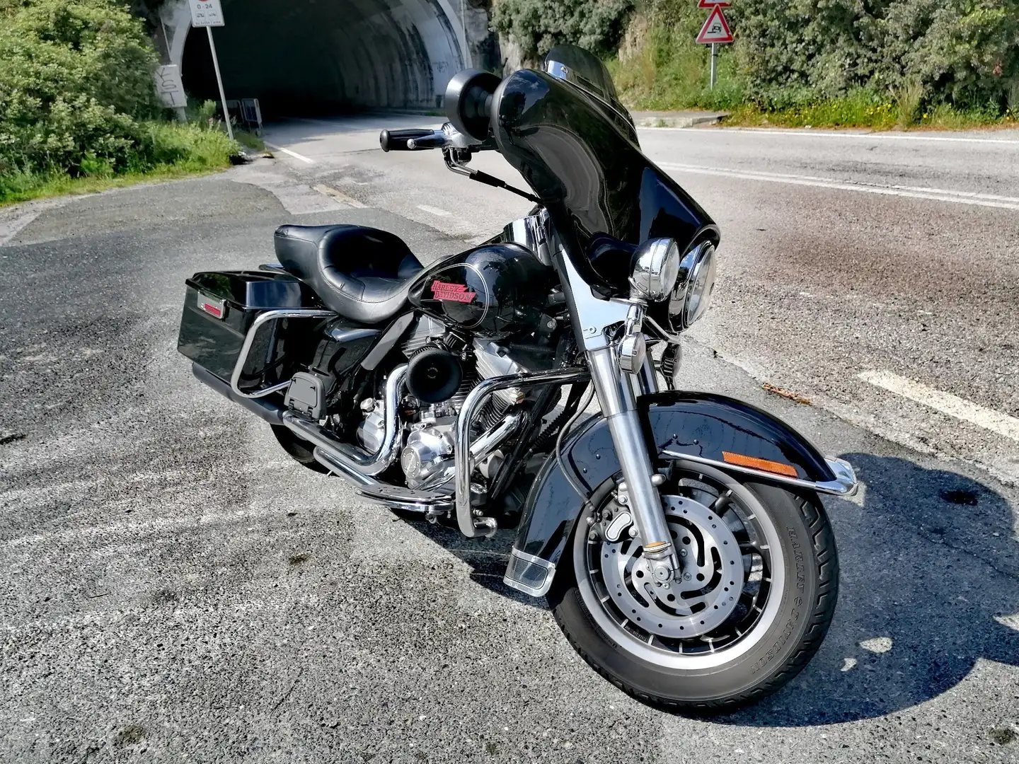 Harley-Davidson Electra Glide Negru - 1