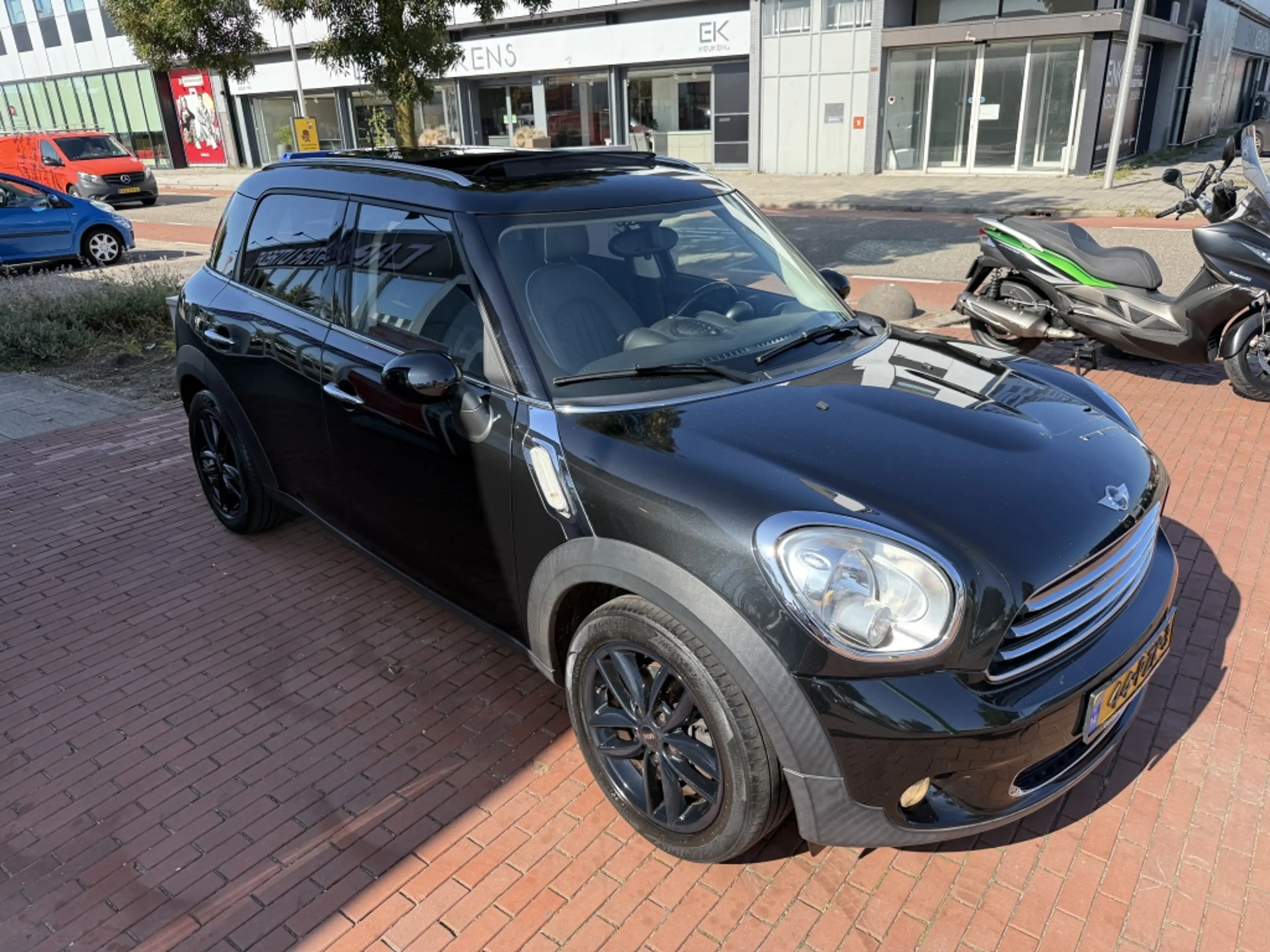 MINI Cooper Countryman Mini 1.6 Chili leder 6vers airco pano — photo 7