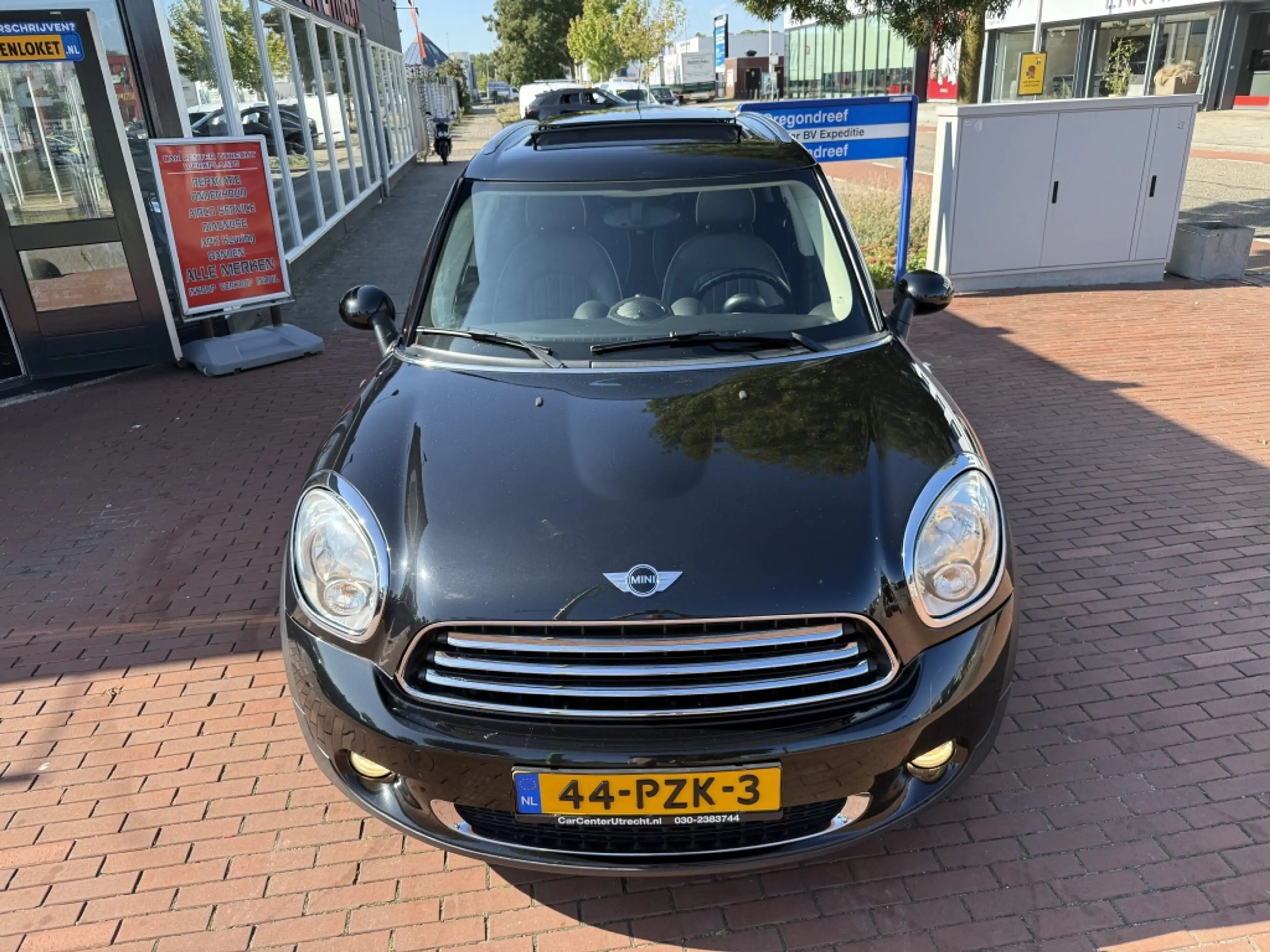 MINI Cooper Countryman Mini 1.6 Chili leder 6vers airco pano — photo 5