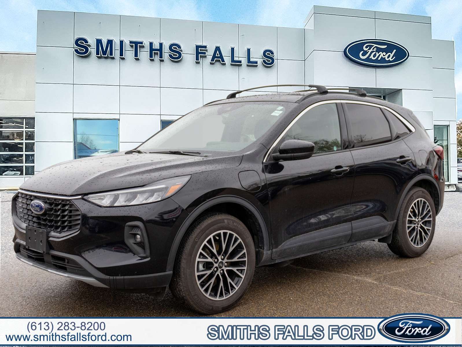 Black 2023 Ford Escape Hybrid Plug-in SUV / Crossover Front-Wheel Drive Continuously Variable Transmission