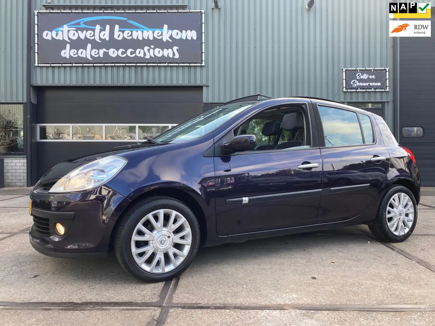 Renault Clio 1.2 TCE panodak/leder keurige auto Mauve - 1