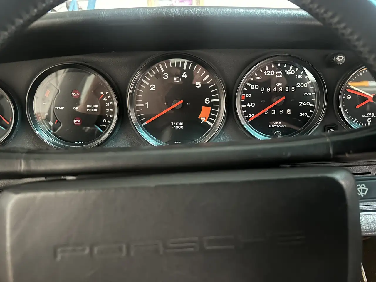 Porsche 911 3.2 Targa, foto 3
