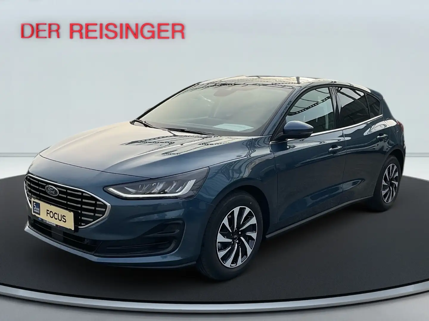 Ford Focus 5-Türer Titanium Edition Blau - 2