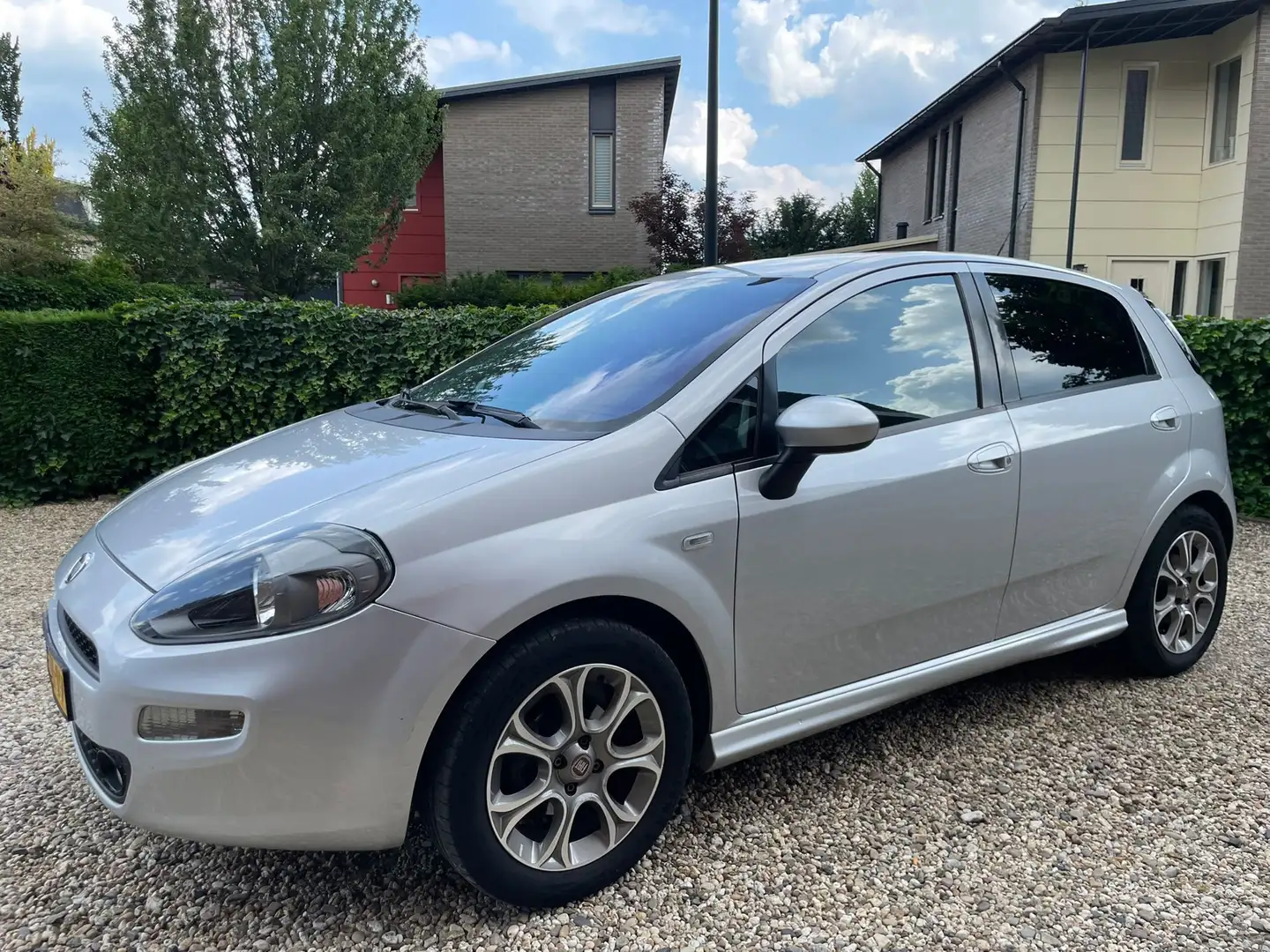 Fiat Punto Evo 0.9 TwinAir Lounge Grey - 1