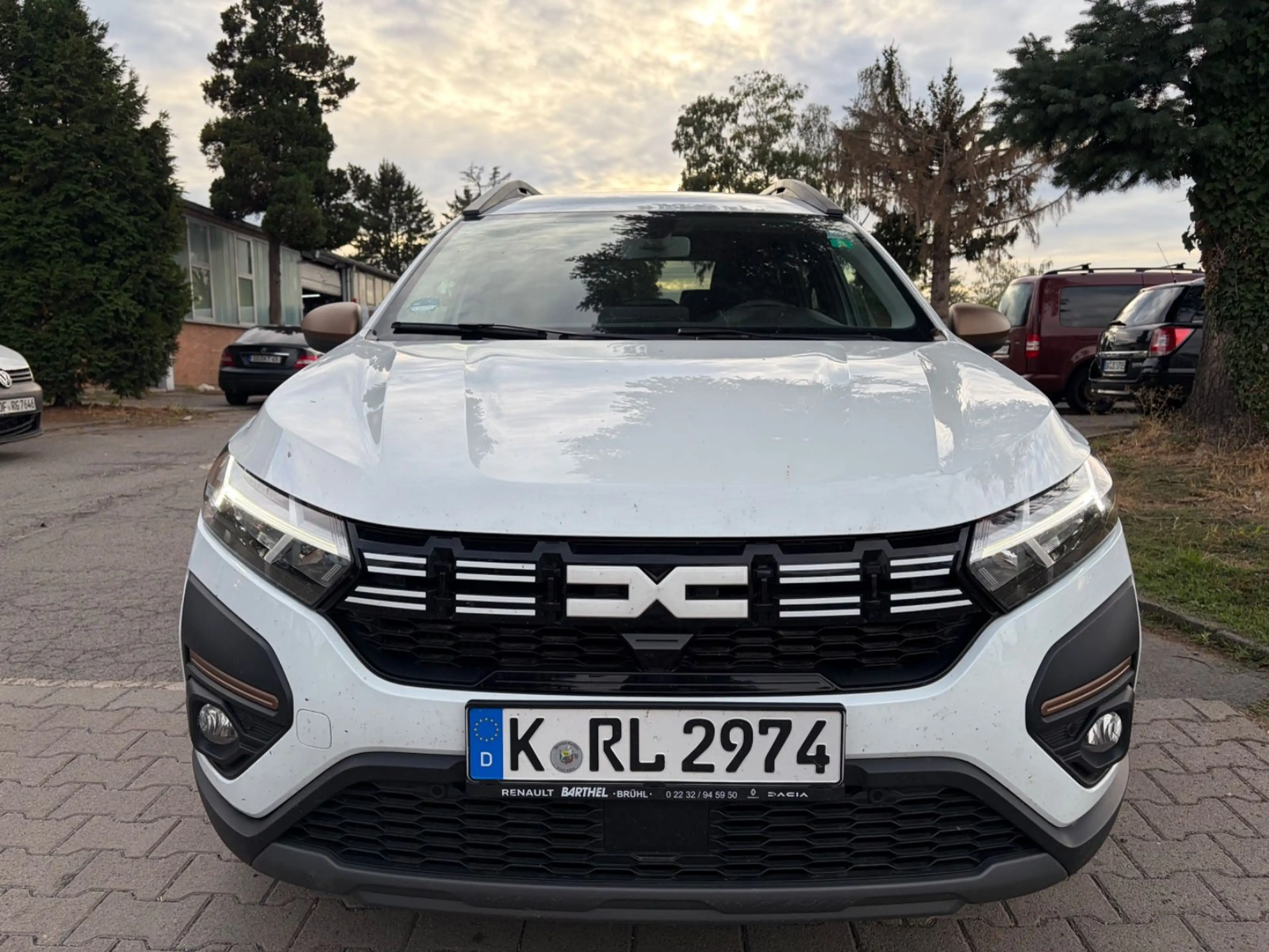 Dacia Jogger ECO-G 100 Extreme+ 7-Sitzer LPG EU6d — photo 4