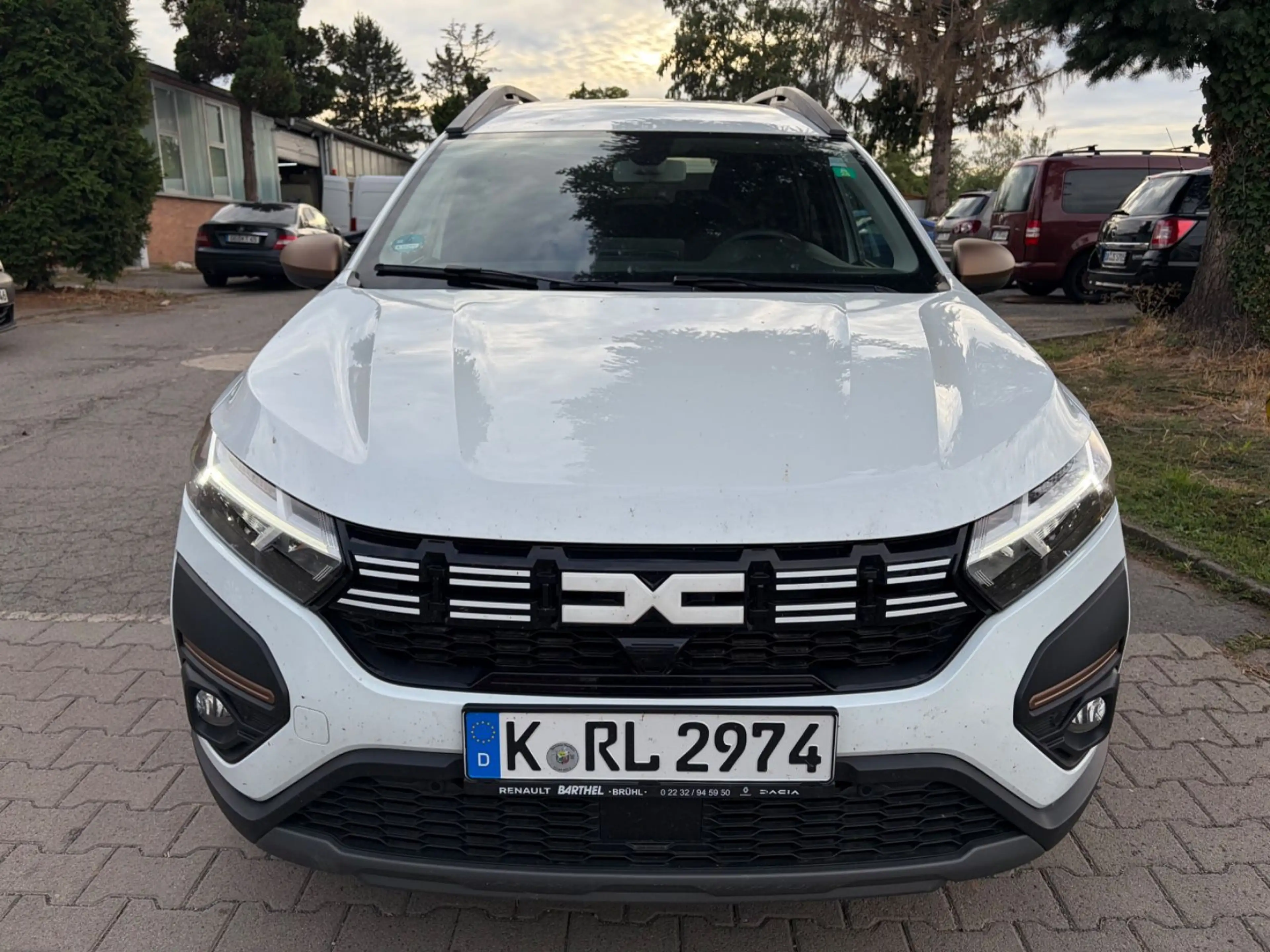 Dacia Jogger ECO-G 100 Extreme+ 7-Sitzer LPG EU6d — photo 6