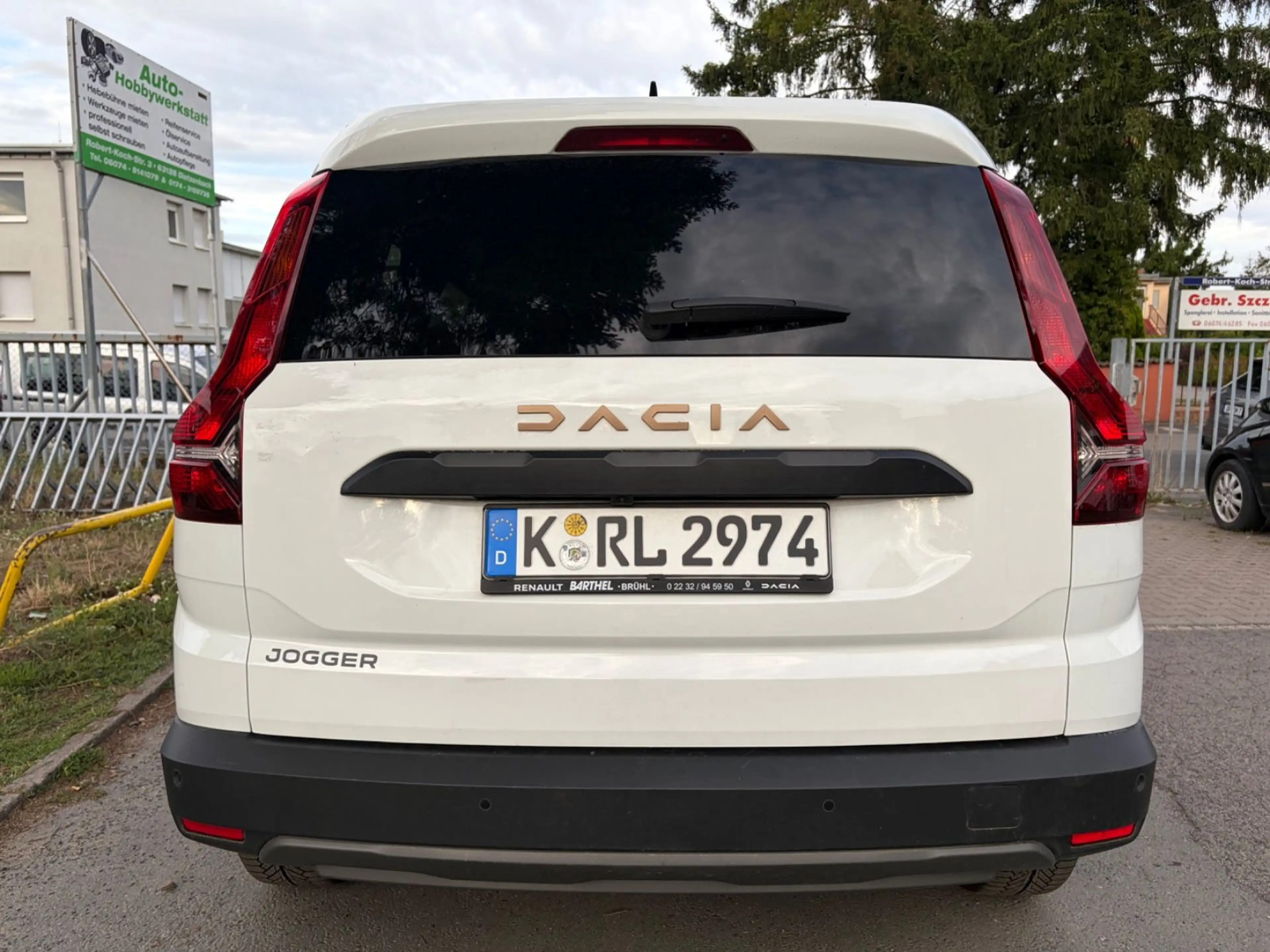 Dacia Jogger ECO-G 100 Extreme+ 7-Sitzer LPG EU6d — photo 11