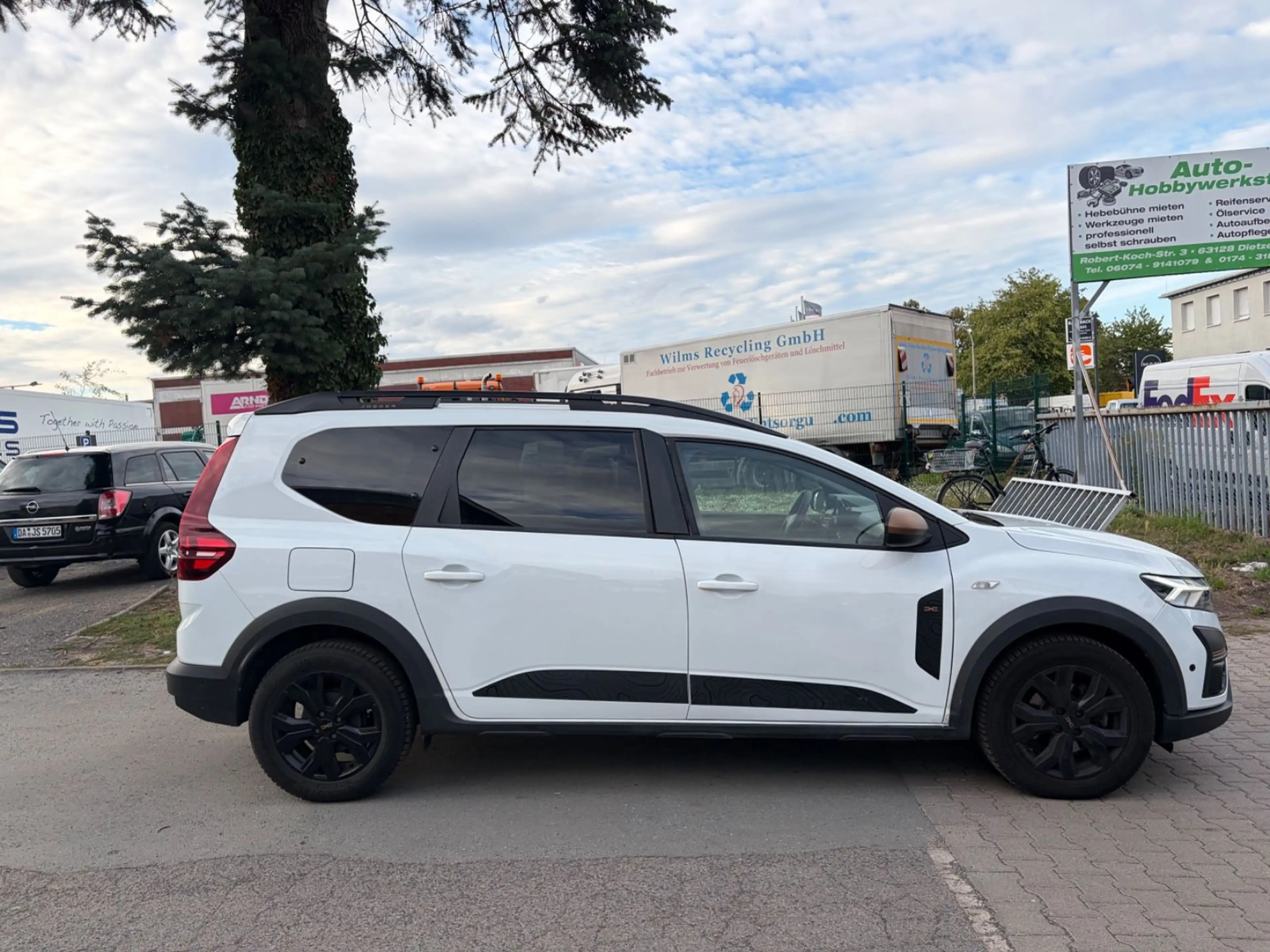 Dacia Jogger ECO-G 100 Extreme+ 7-Sitzer LPG EU6d — photo 8