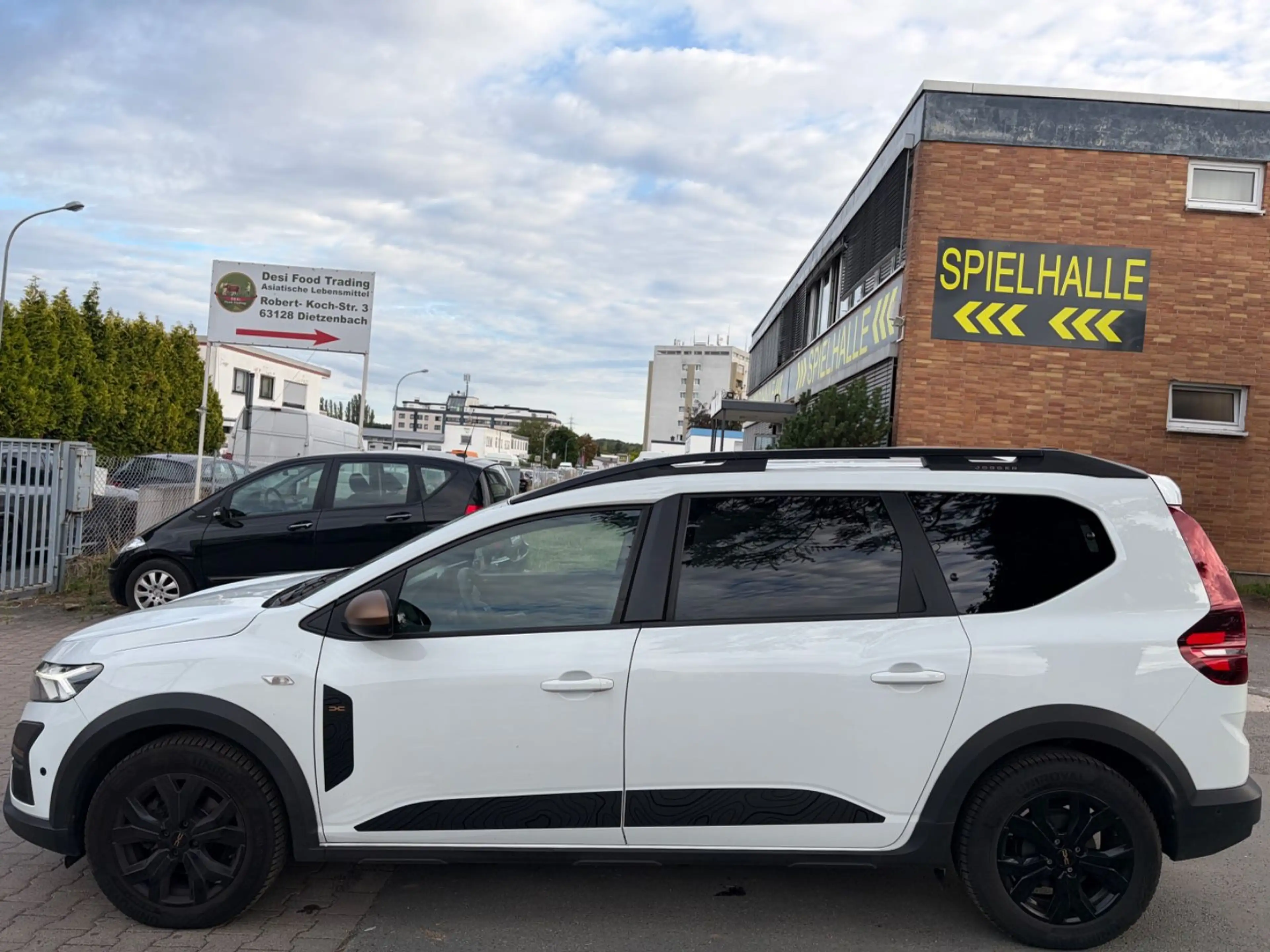 Dacia Jogger ECO-G 100 Extreme+ 7-Sitzer LPG EU6d — photo 13