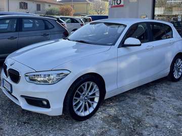 Serie 1 F/20-21 2015 114d Sport 5p