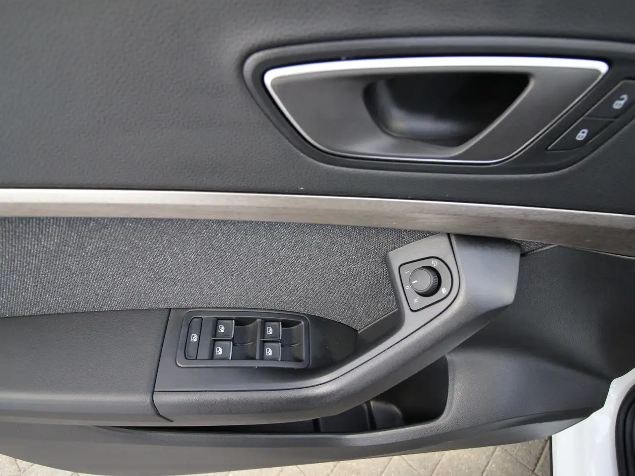 SEAT Ateca 1.5 TSI Xperience NAVI+LED+KAMERA+WINTER 23