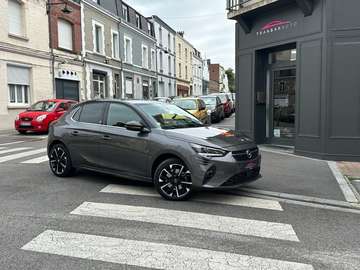 Electrique 136 ch Batterie 50 kw/h Elegance / CAMERA DE RECUL / CARPLAY