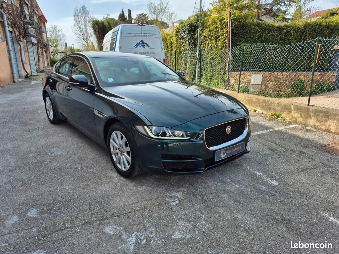 Jaguar XE 2l 241cv 2017 85000 km Verde - 2
