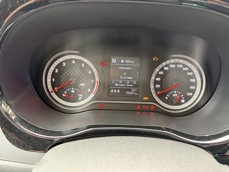 Hyundai i10 1.0 Trend (EURO 6d)Wenig km Sitz u Lenkradheizung — photo 7
