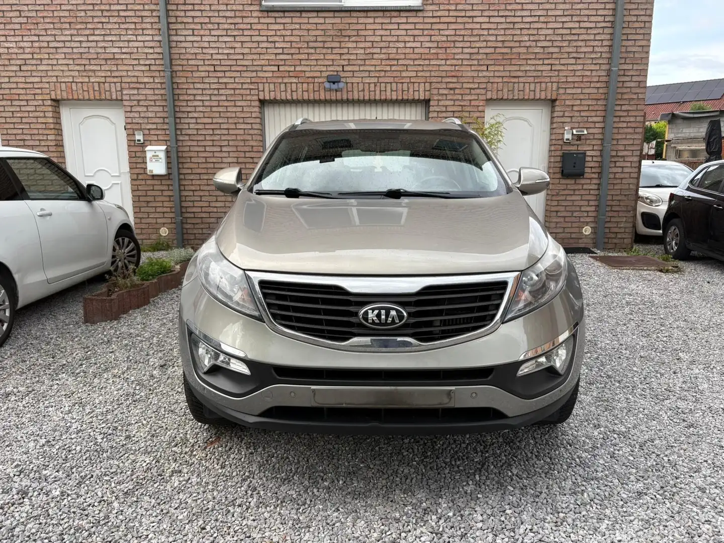 Kia Sportage 1.7 CRDi Bej - 2