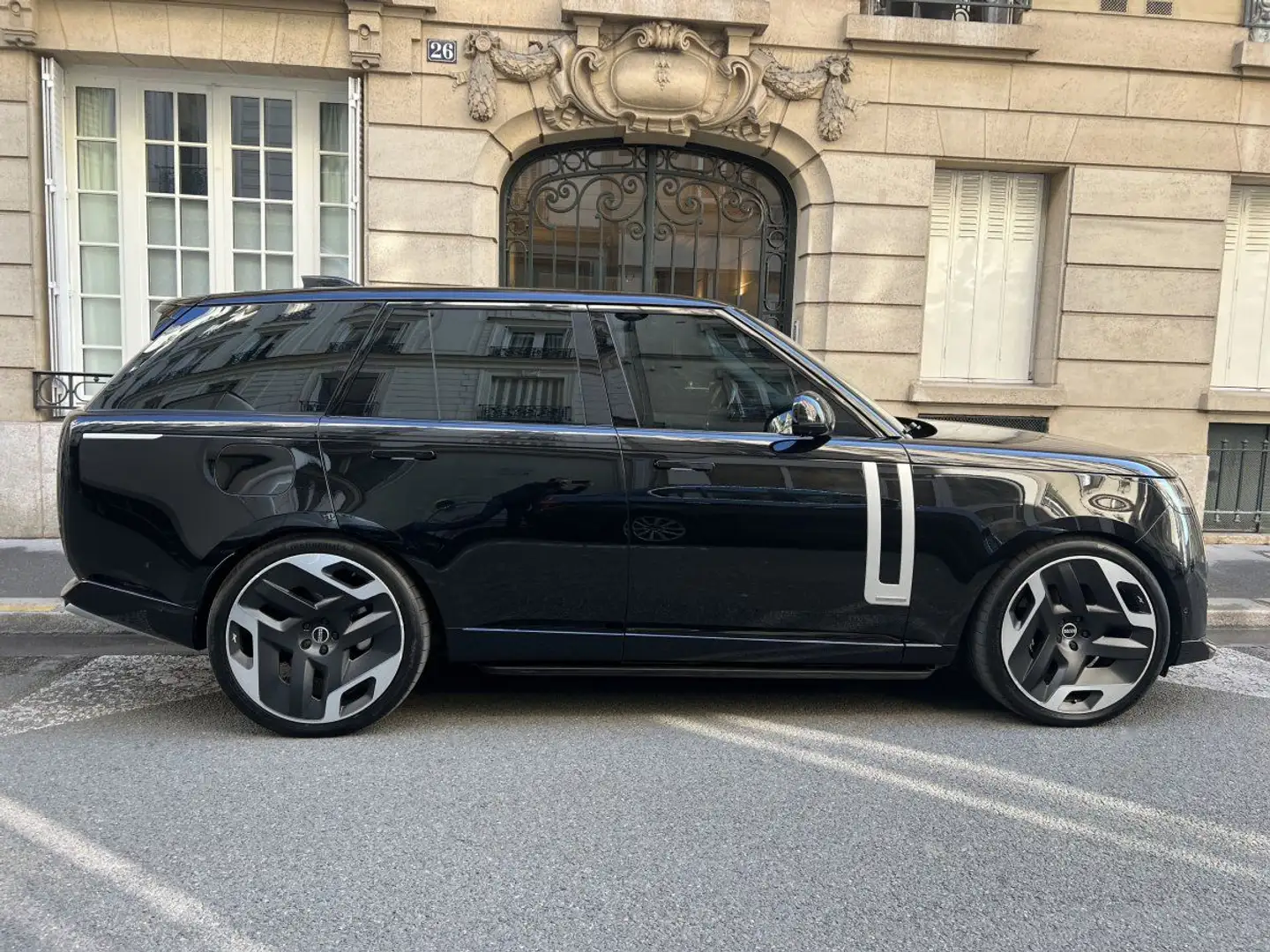 Land Rover Range Rover AUTOBIOGRAPHY Zwart - 2