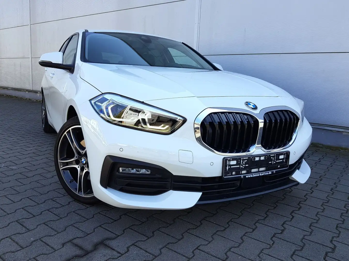 BMW 116 i Advantage Lim.+Navigation+Automatik+Top... Blanc - 2