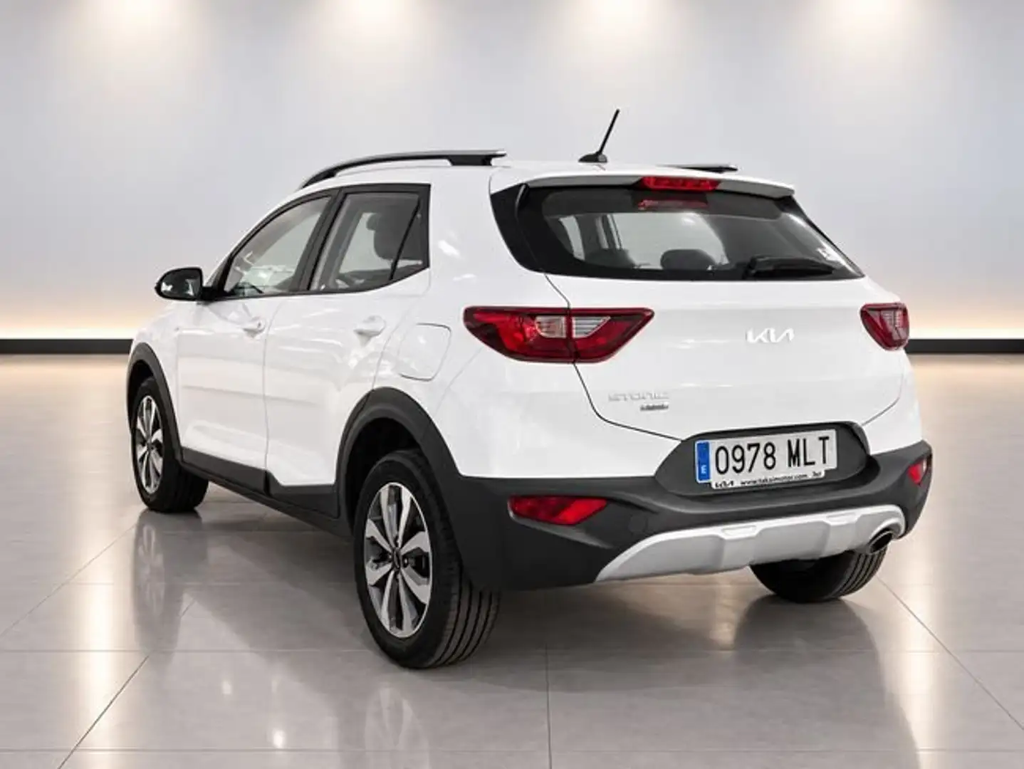 Kia Stonic 1.0 T-GDI MHEV IMT 74KW CONCEPT Blanco - 2