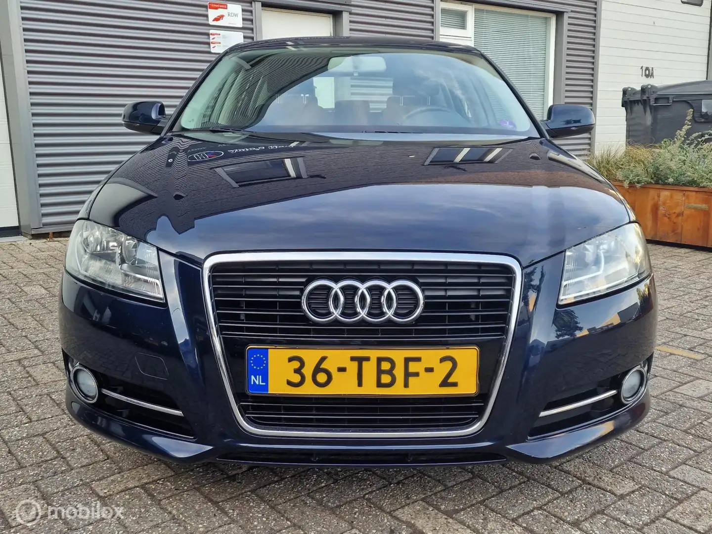 Audi A3 Sportback 5-deurs 1.2TFSi H6 Ambition ProLine S Na Blauw - 2