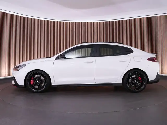 Hyundai I30 view 8