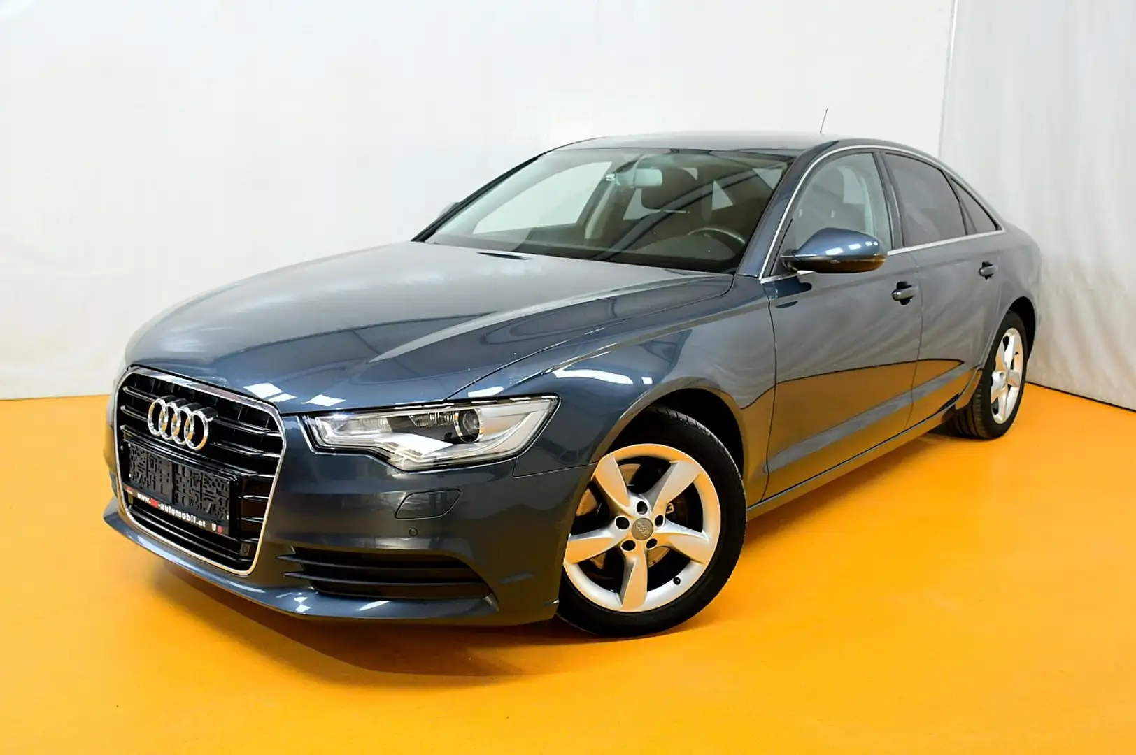 Audi A6 2,0 TDI DPF Grau - 1