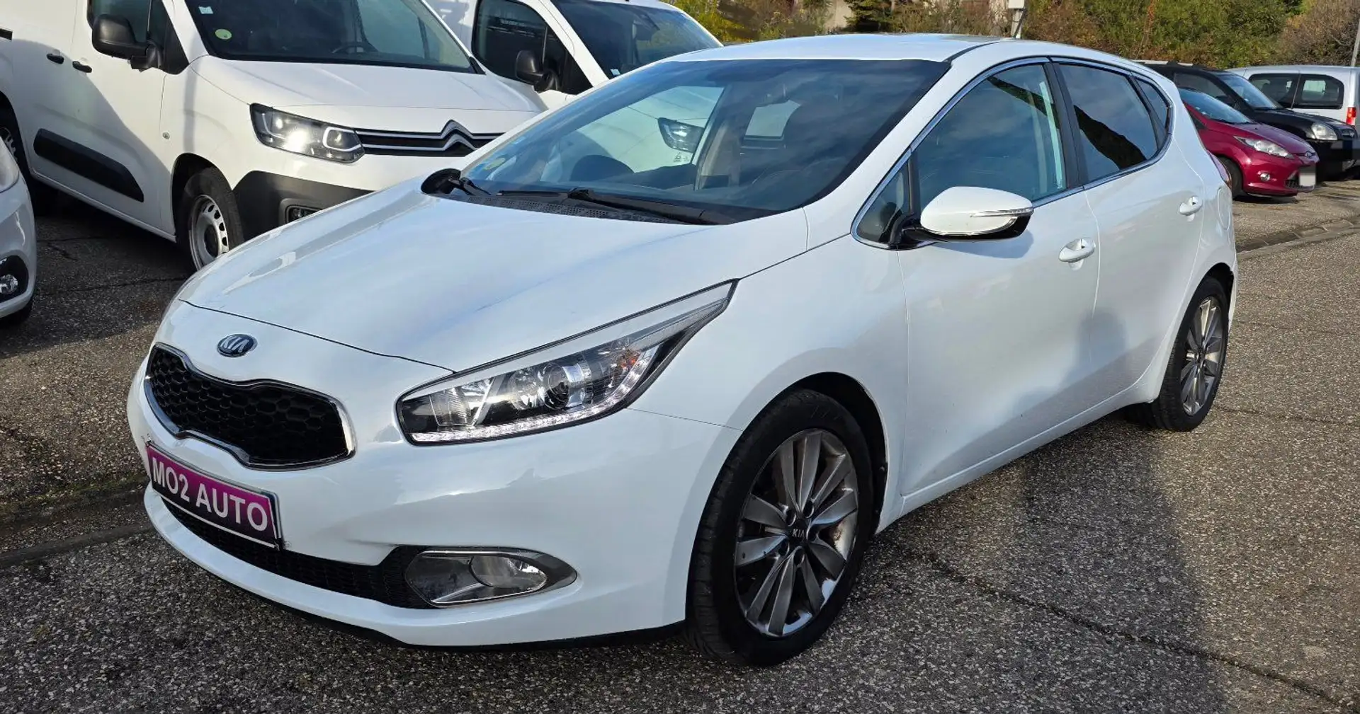 Kia Ceed / cee'd 1.6 CRDI 128CH REVELATION 2016 159.000KMS FULL Blanc - 1