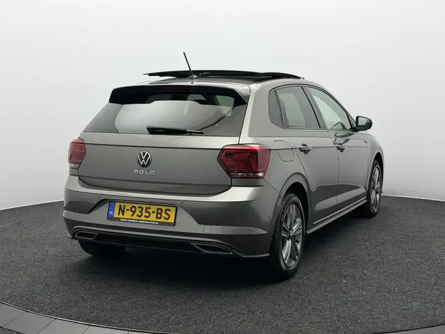 Volkswagen Polo view 5