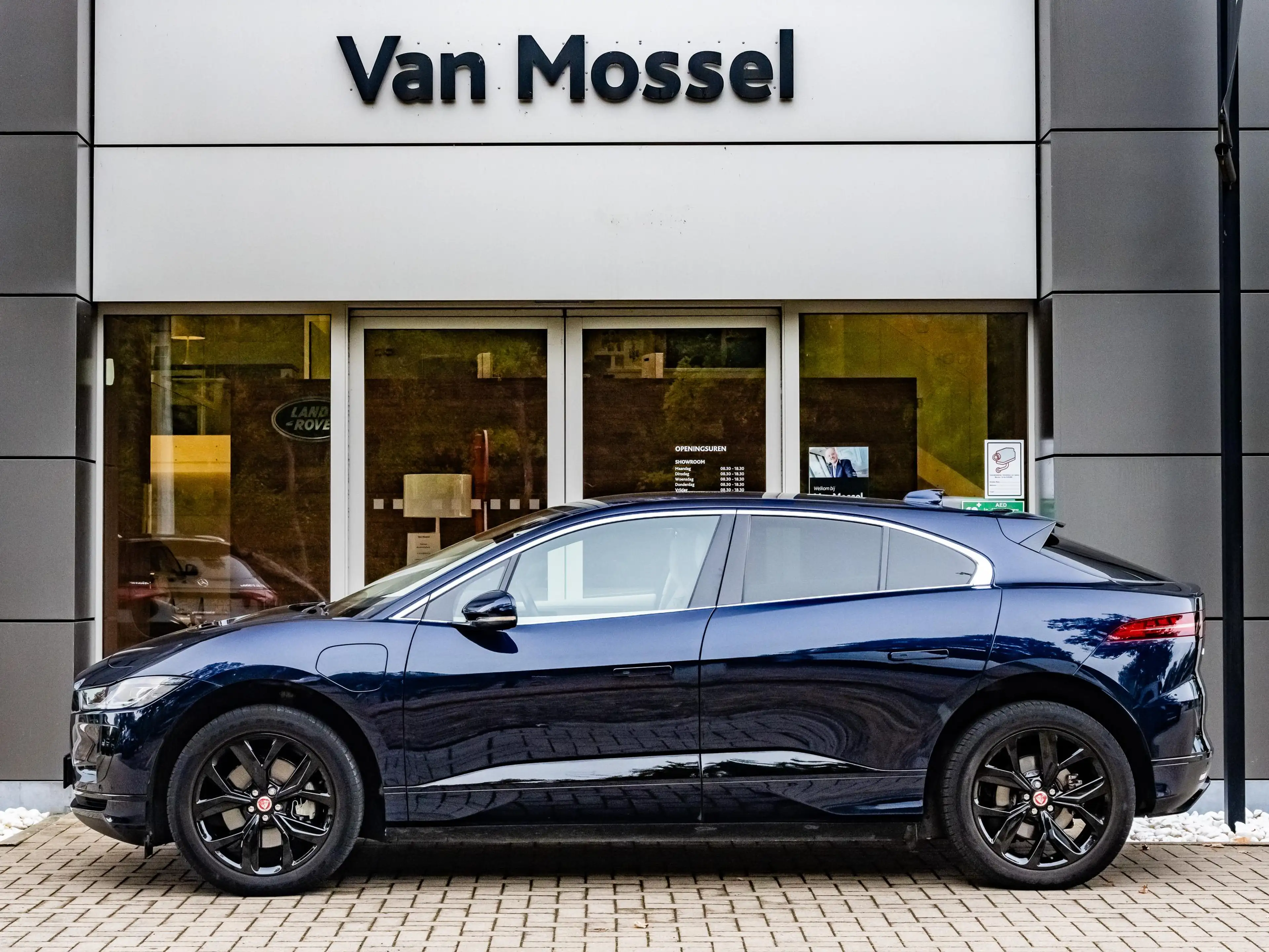 Jaguar I-Pace EV400 HSE AWD Auto. 22MY — photo 3