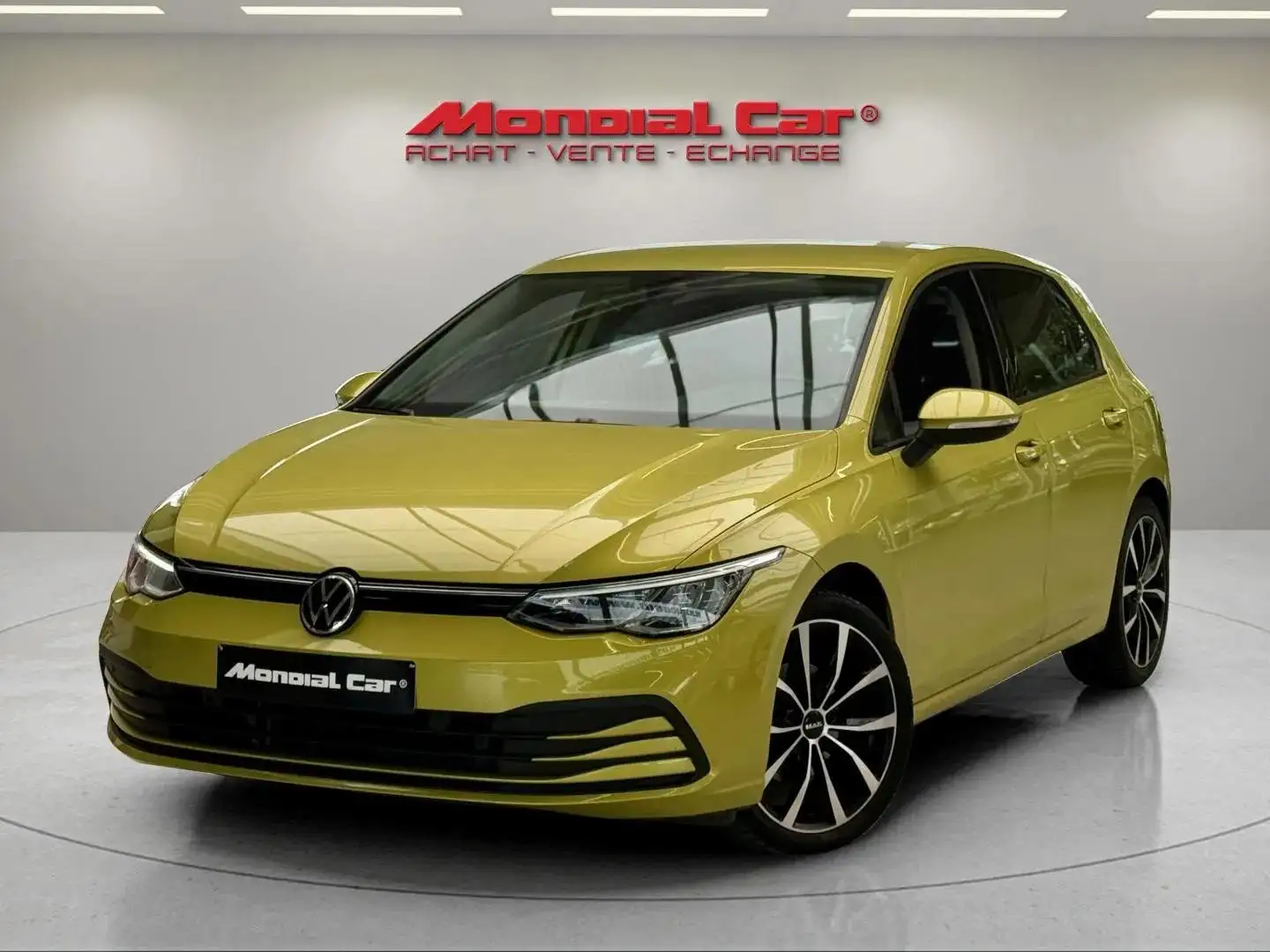 Volkswagen Golf Golf 1.0 TSI Life OPF* CARPLAY * Virtual Cokpit Jaune - 1