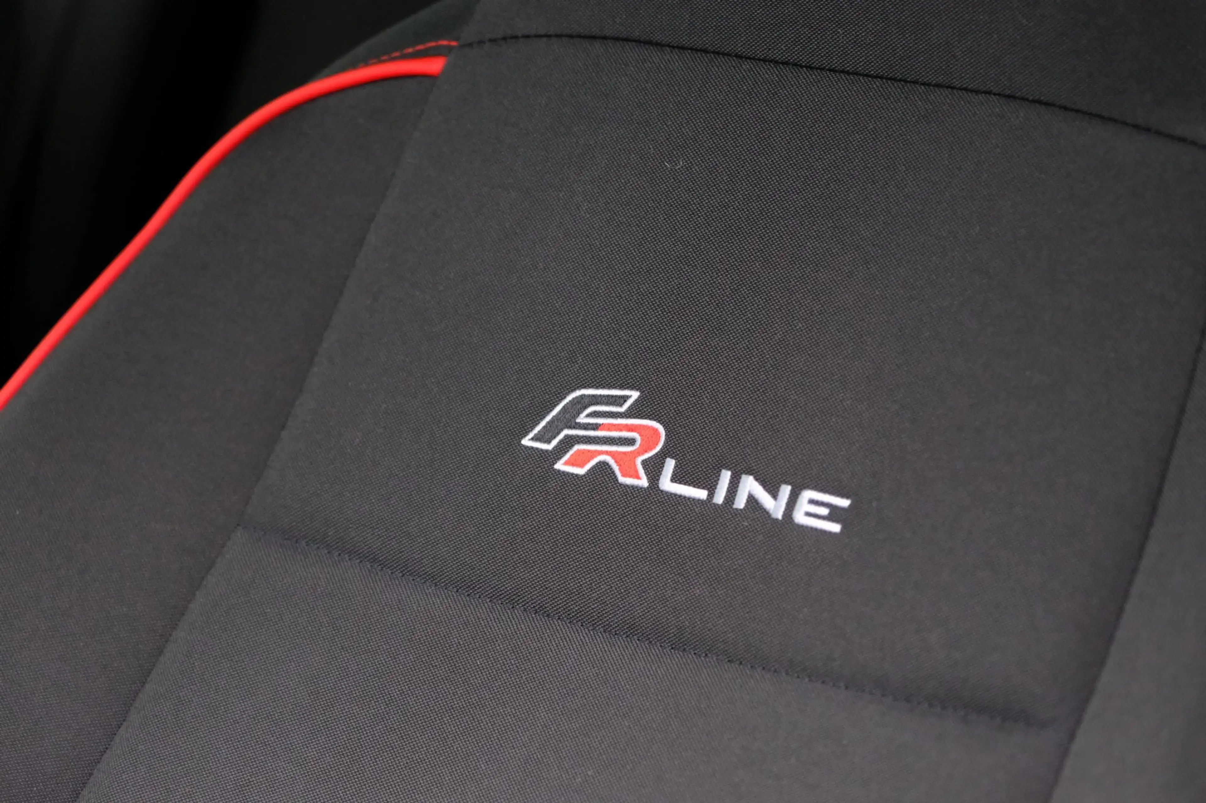 SEAT Mii 1.0 FR-Line 5-drs LMV|Airco — photo 15