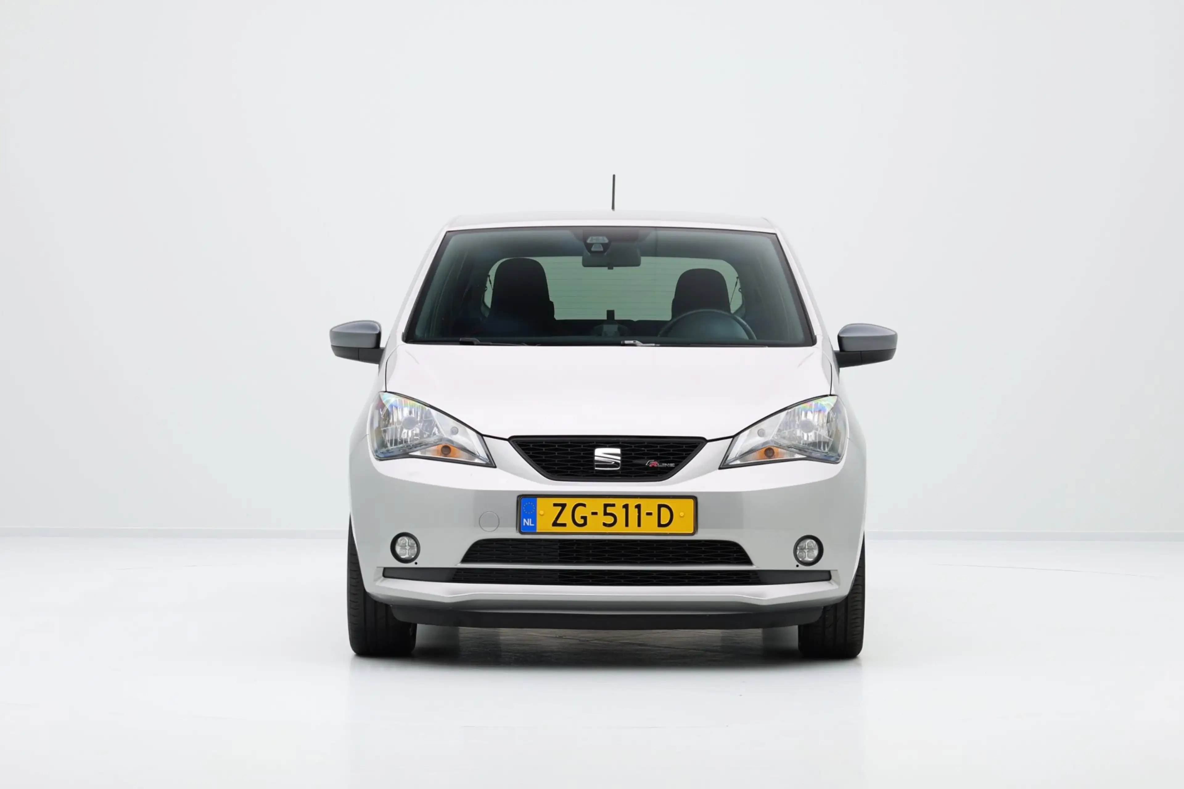 SEAT Mii 1.0 FR-Line 5-drs LMV|Airco — photo 7