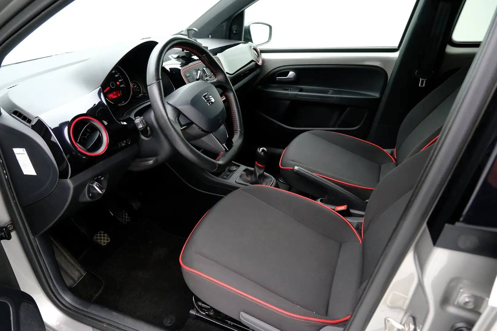SEAT Mii 1.0 FR-Line 5-drs LMV|Airco Grau - 2