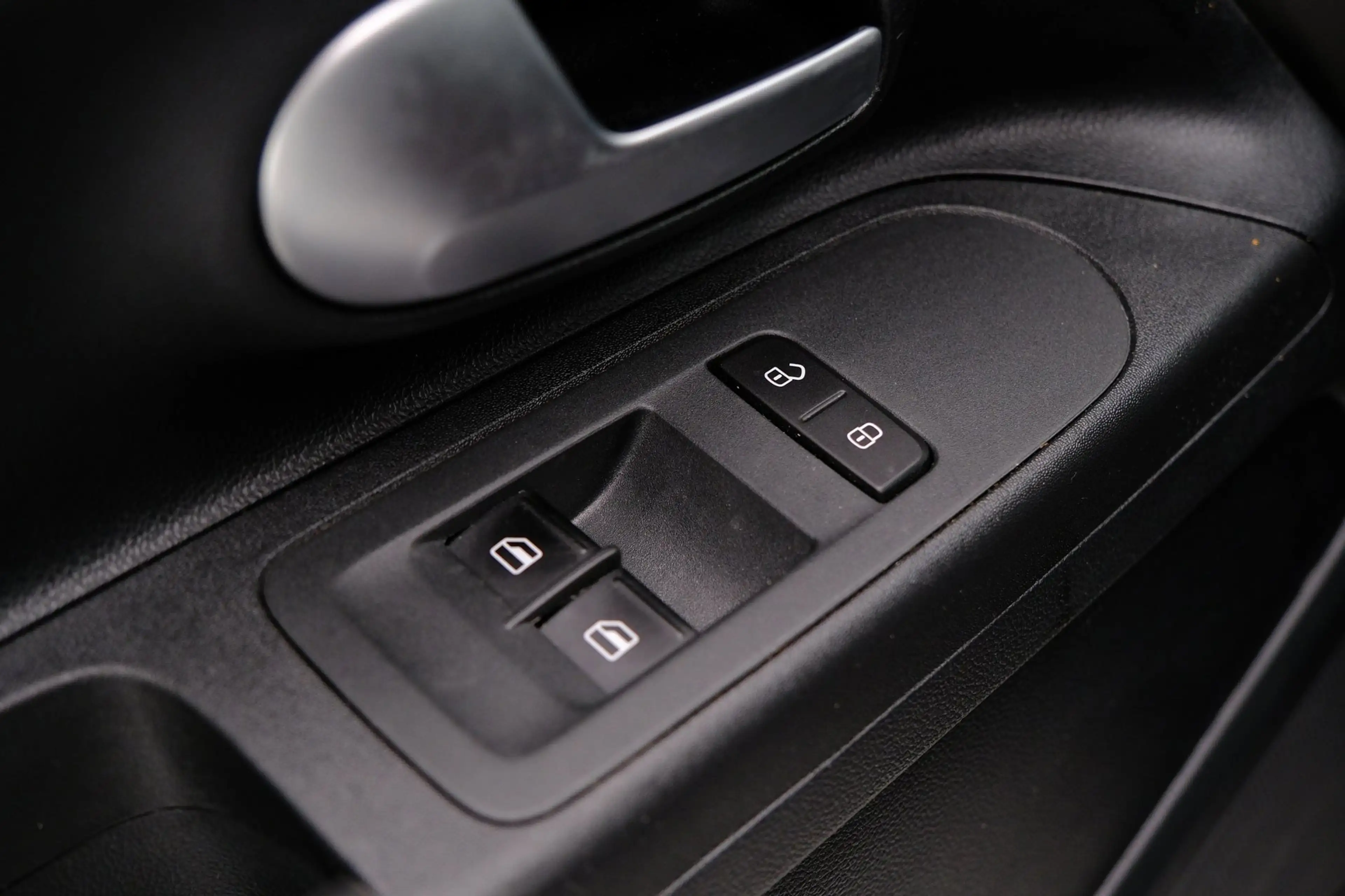 SEAT Mii 1.0 FR-Line 5-drs LMV|Airco — photo 14