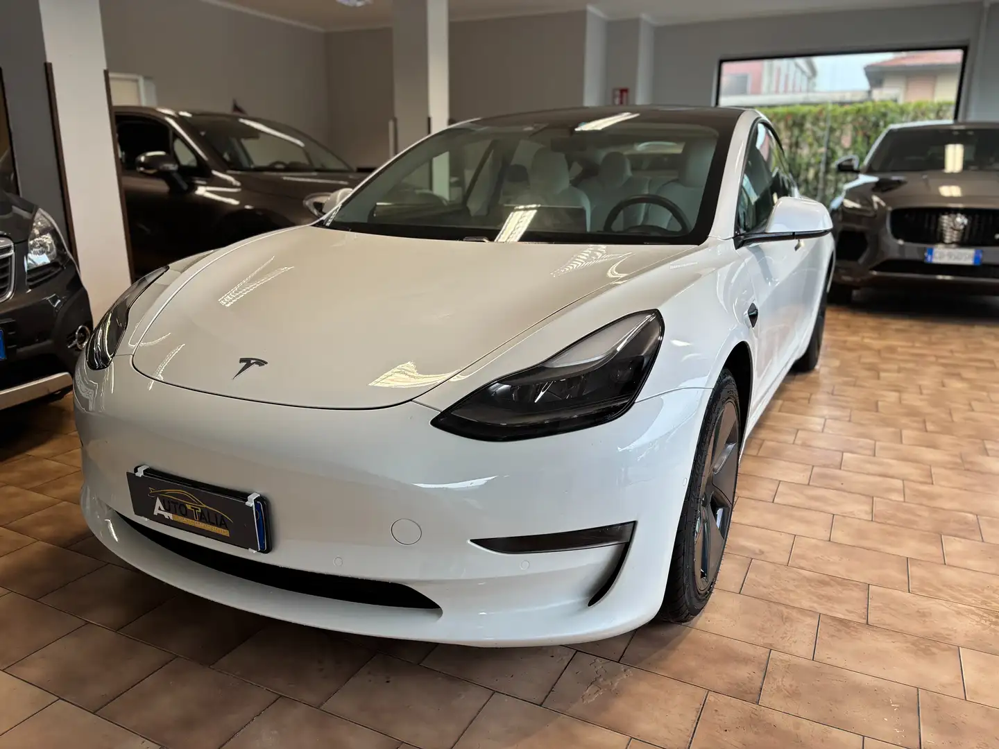 Tesla Model 3 Long Range Dual Motor AWD*+22% Bianco - 1