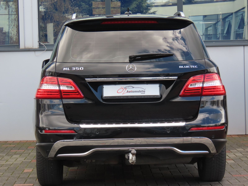 Mercedes-Benz ML 350 BlueTEC 4MATIC Autom. Leder 360° AHK — photo 8