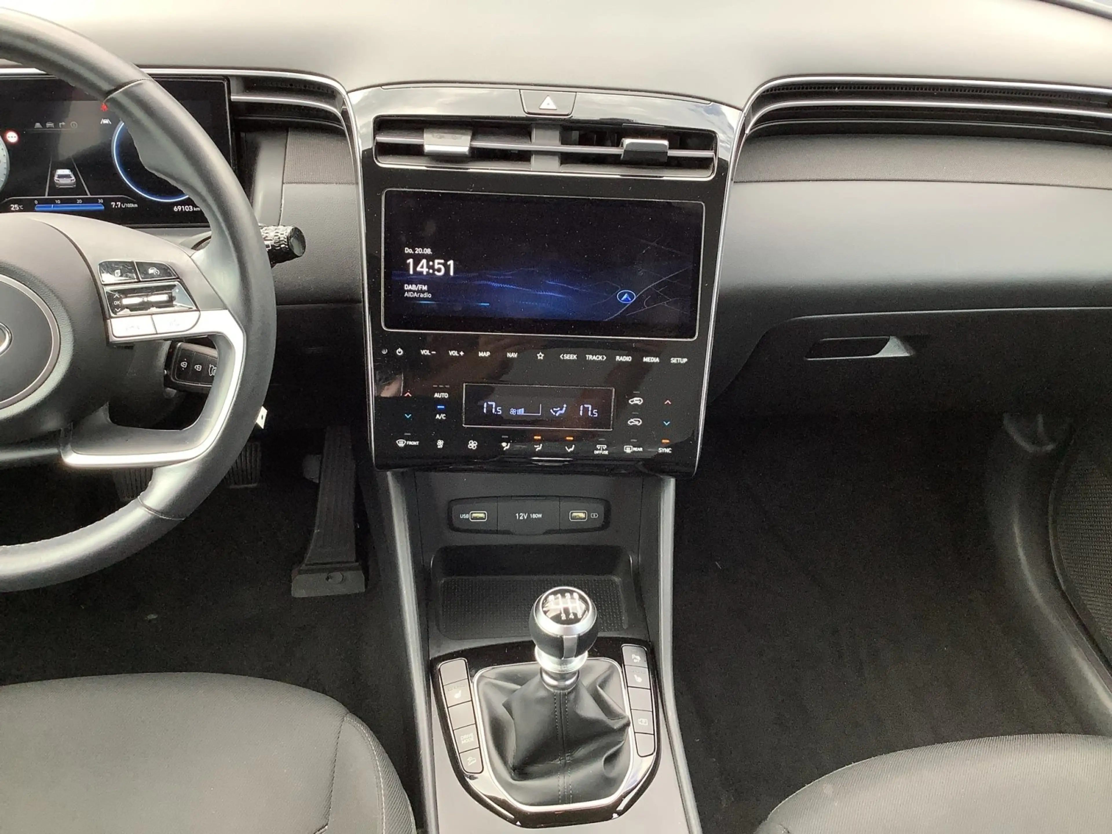 Hyundai TUCSON 1.6 GDI Turbo 150PS M/T 2WD Select|RFK|NAVI|KLIMA| — photo 11