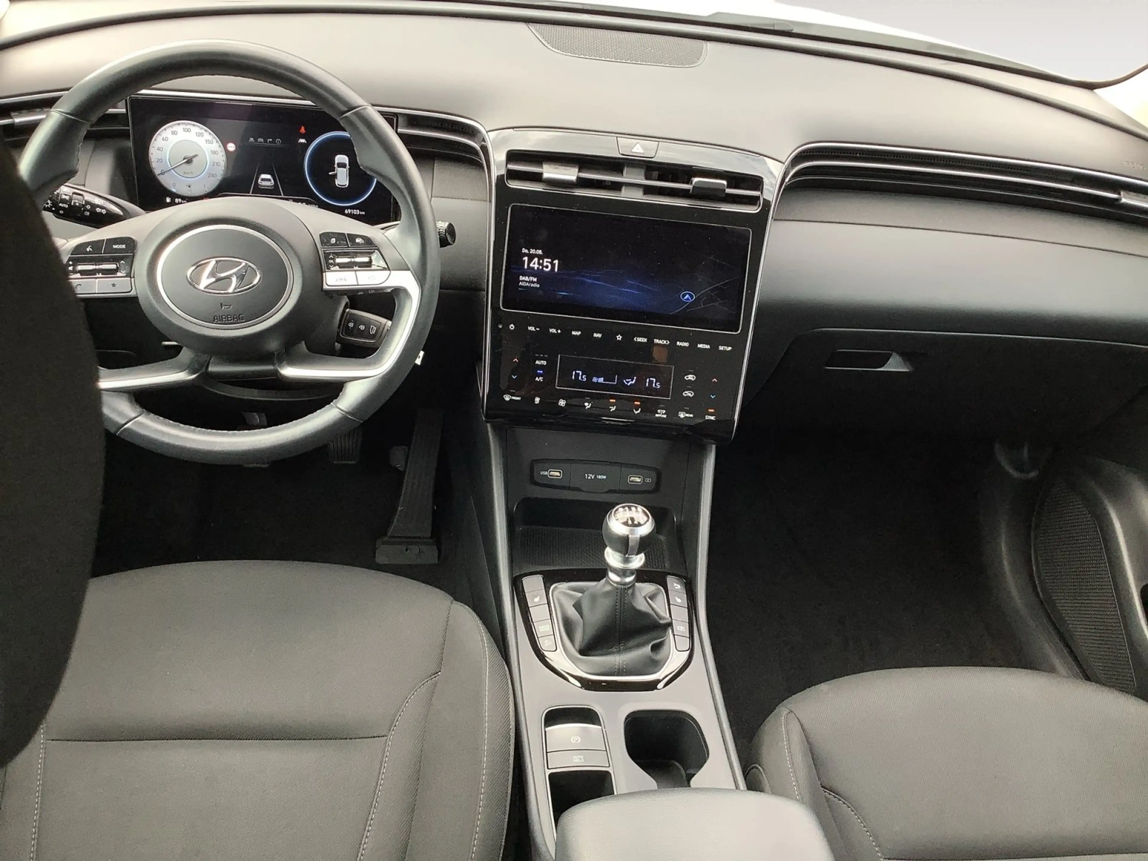 Hyundai TUCSON 1.6 GDI Turbo 150PS M/T 2WD Select|RFK|NAVI|KLIMA| — photo 10