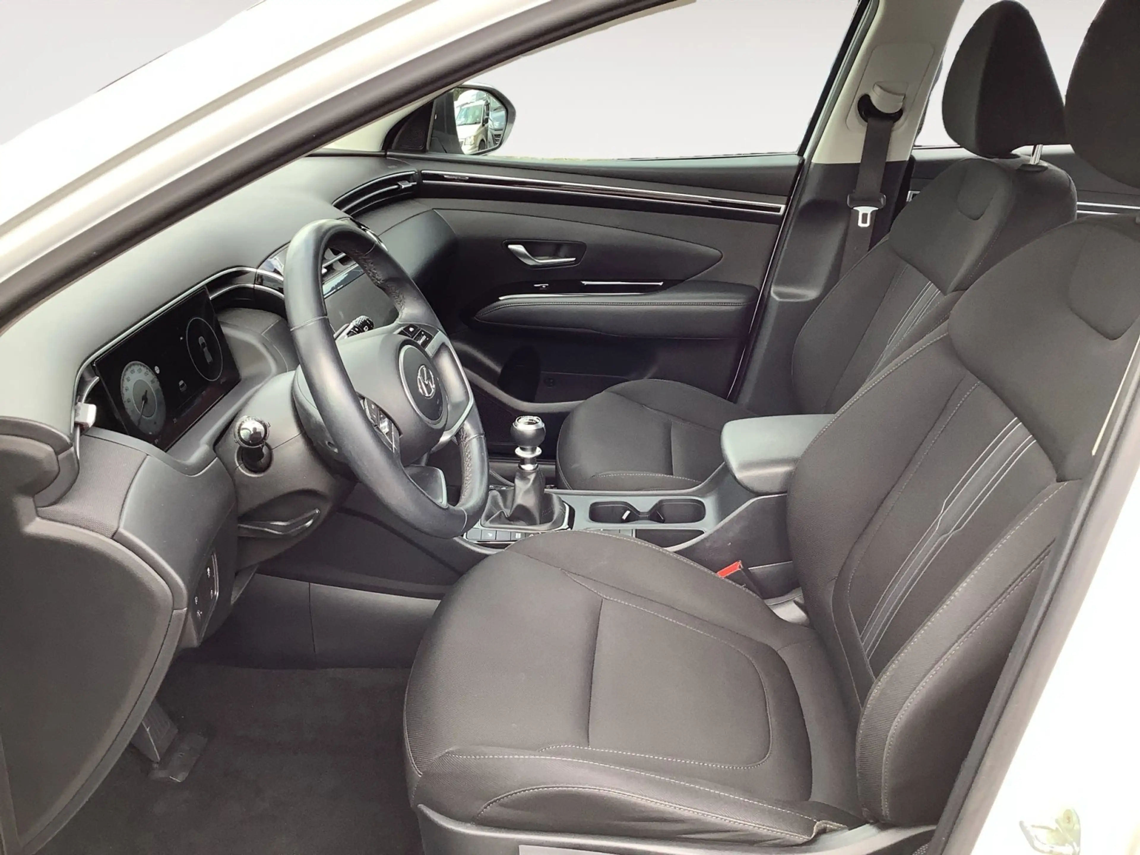 Hyundai TUCSON 1.6 GDI Turbo 150PS M/T 2WD Select|RFK|NAVI|KLIMA| — photo 9