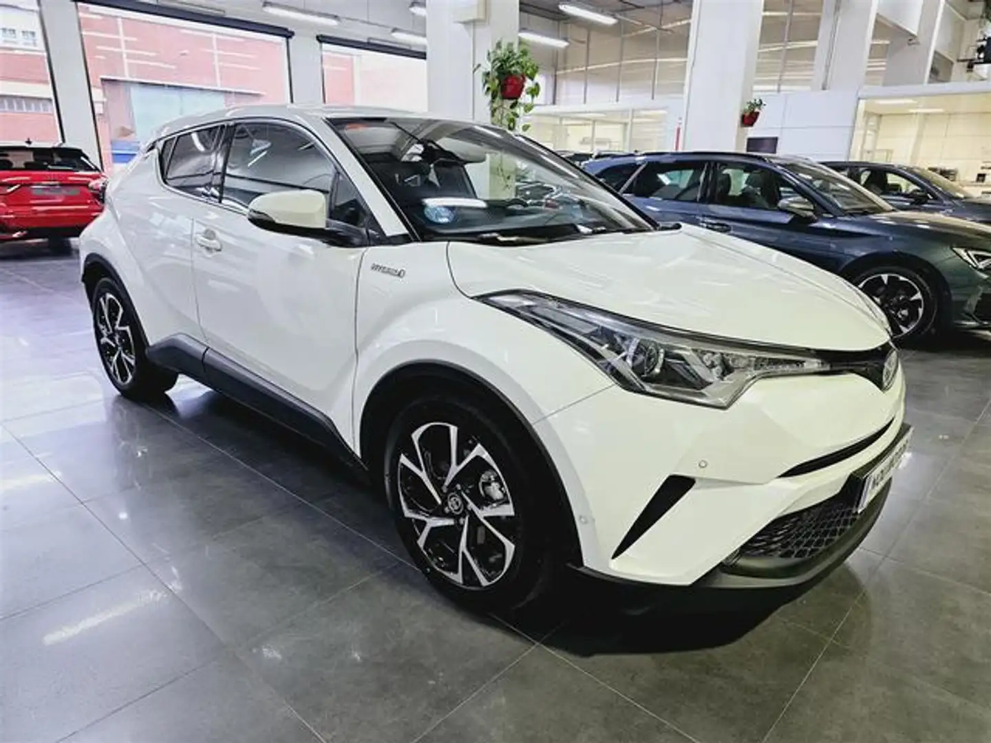 Toyota C-HR 125H Advance Blanco - 2