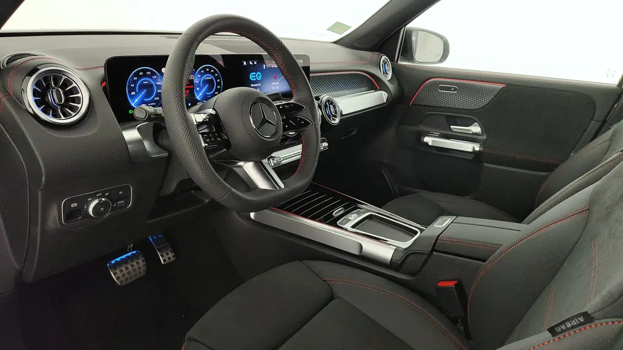 Mercedes-Benz EQB 250 2026